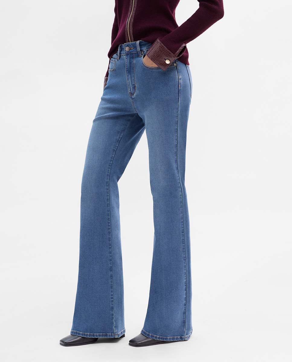 Flared jeans