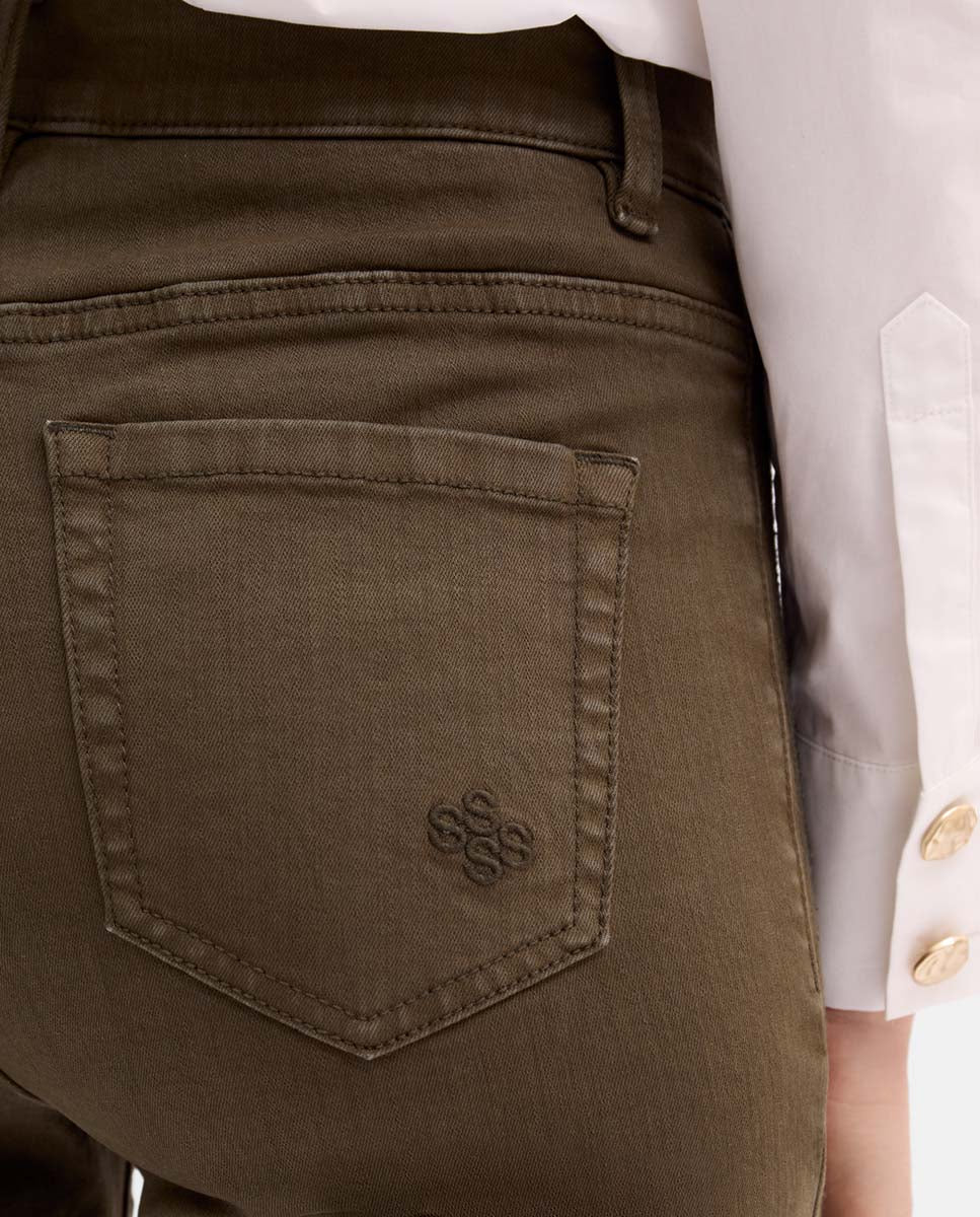 Pantalon slim broderie latérale