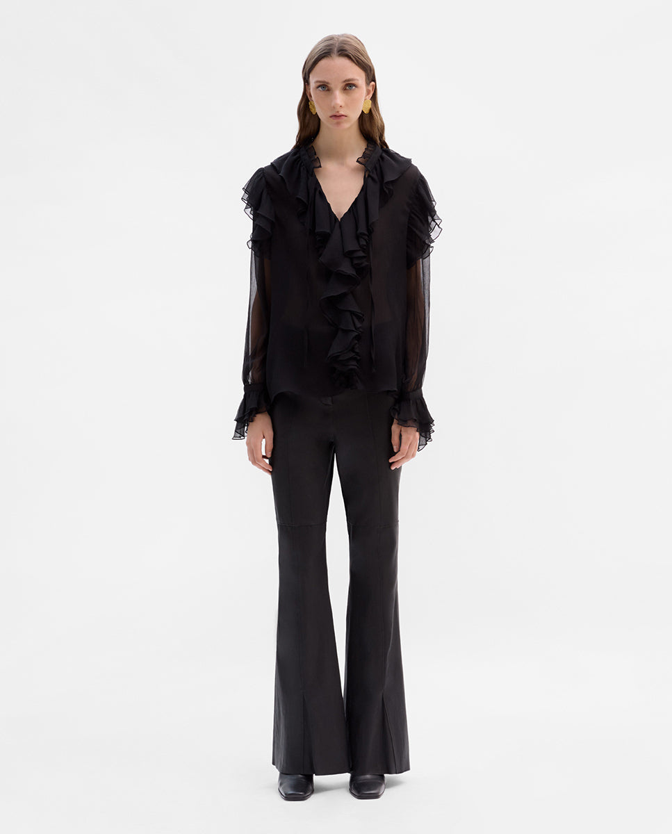 Flowy blouse with ruffles