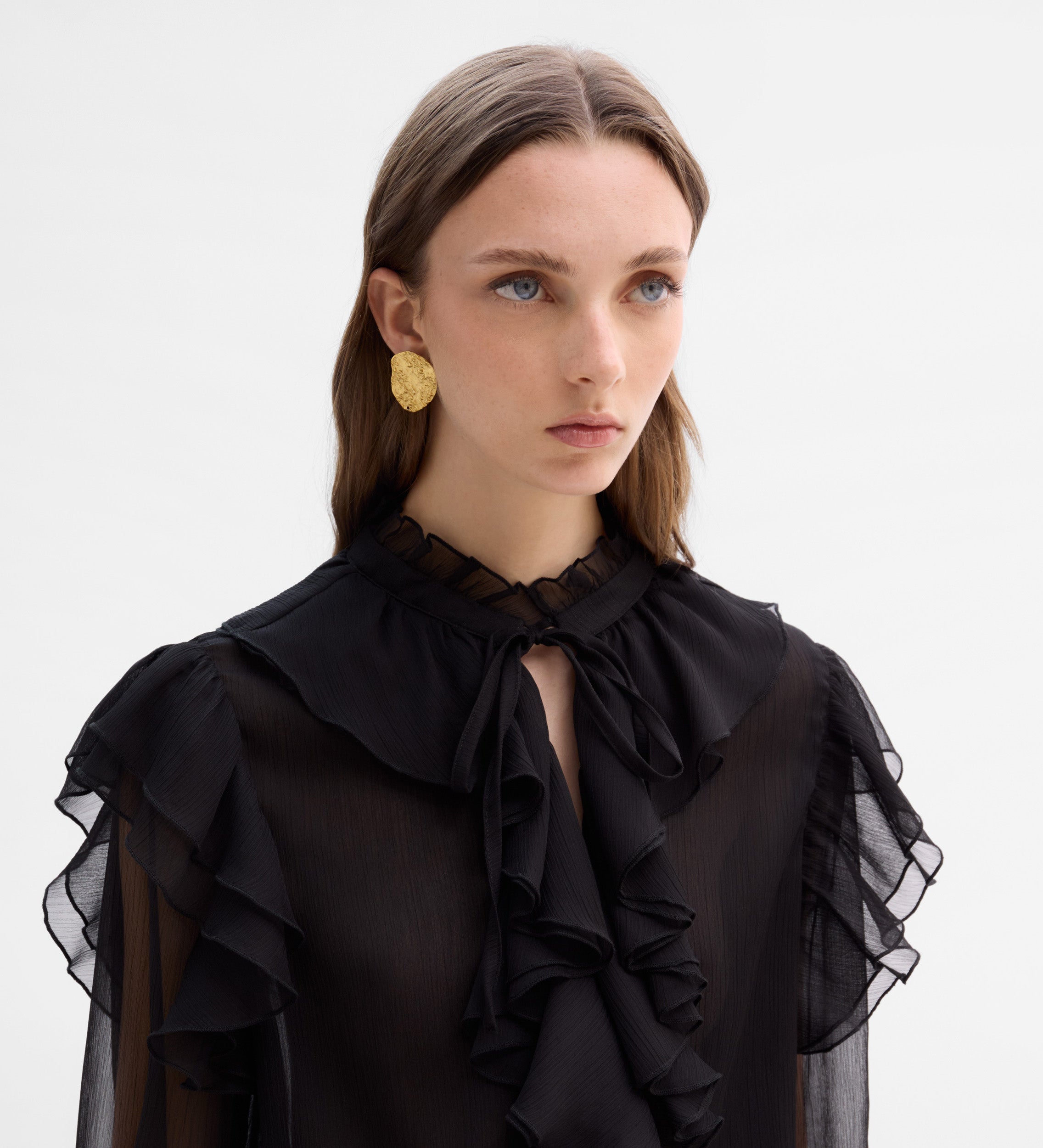 Blusa vaporosa volantes