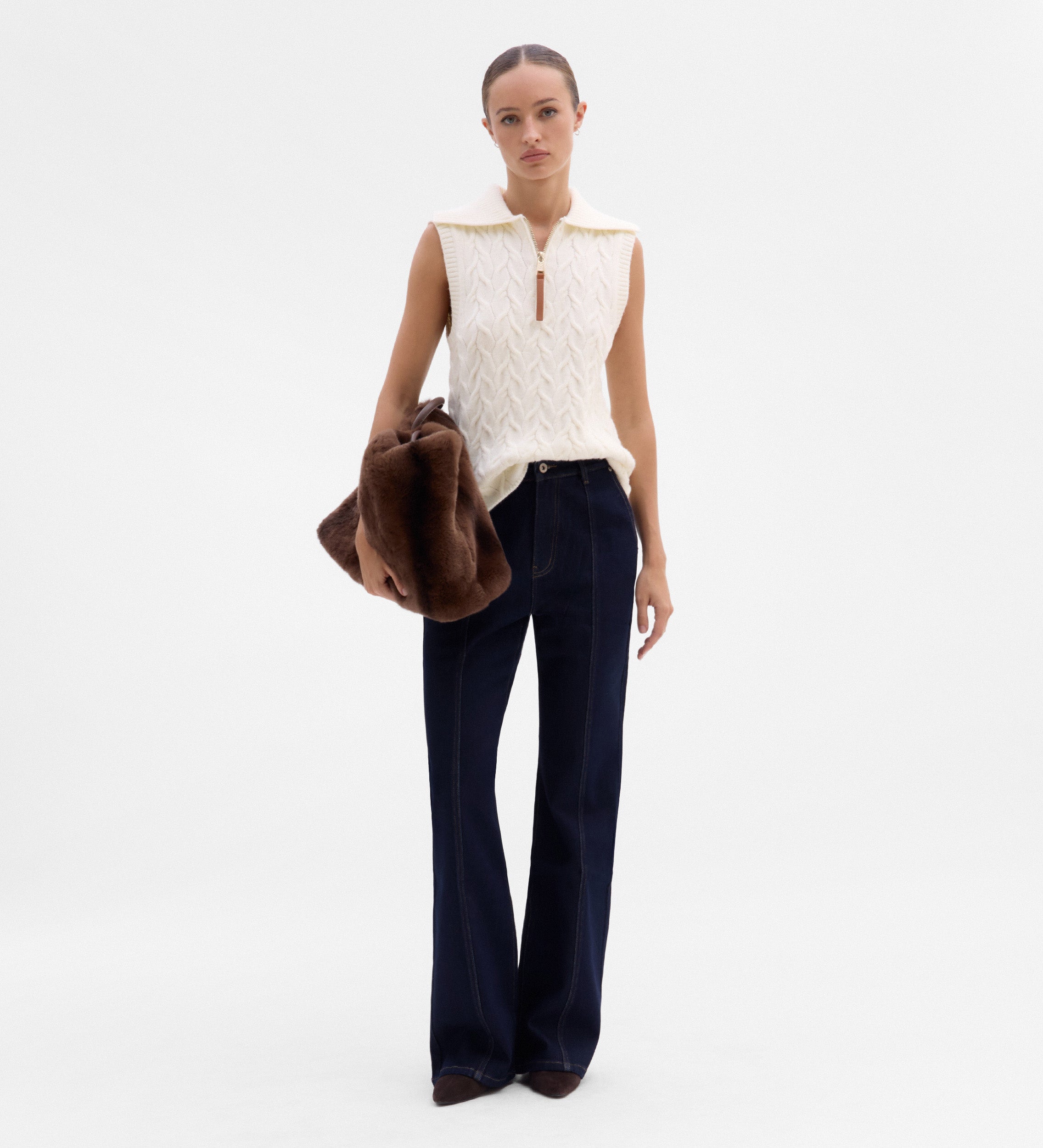 Chaleco punto trenzas