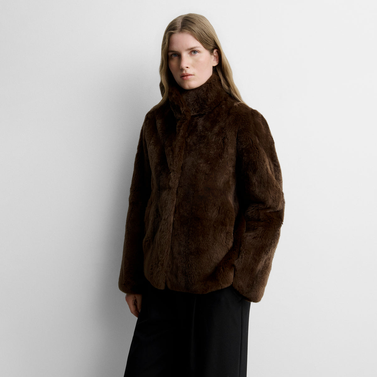 Veste courte en fourrure