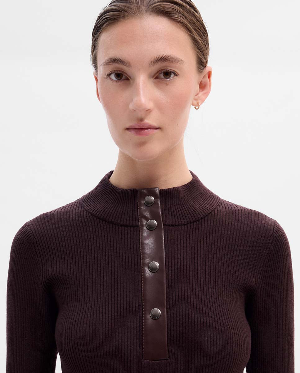 Pull côtelé détails cuir