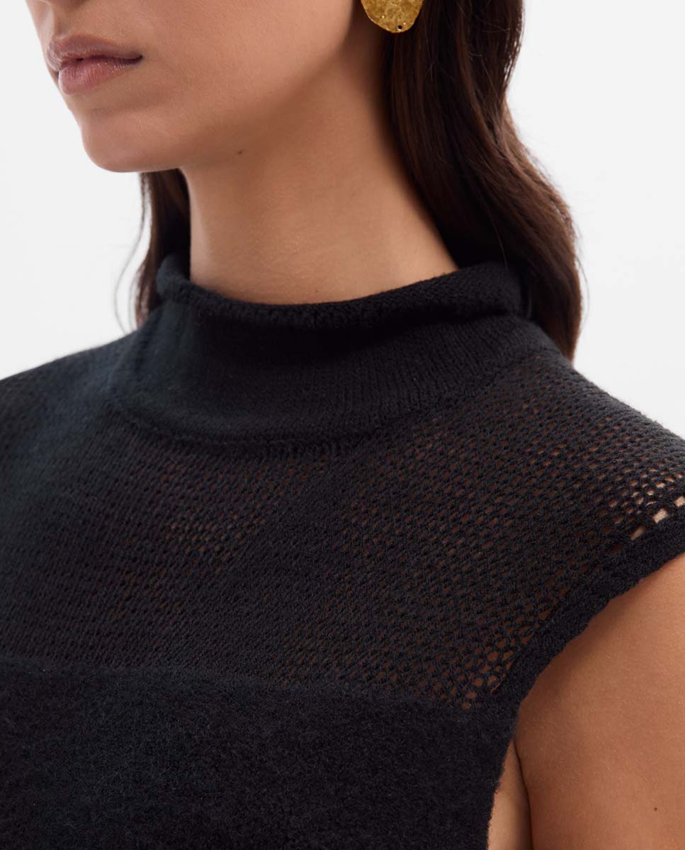 Combined knitted vest