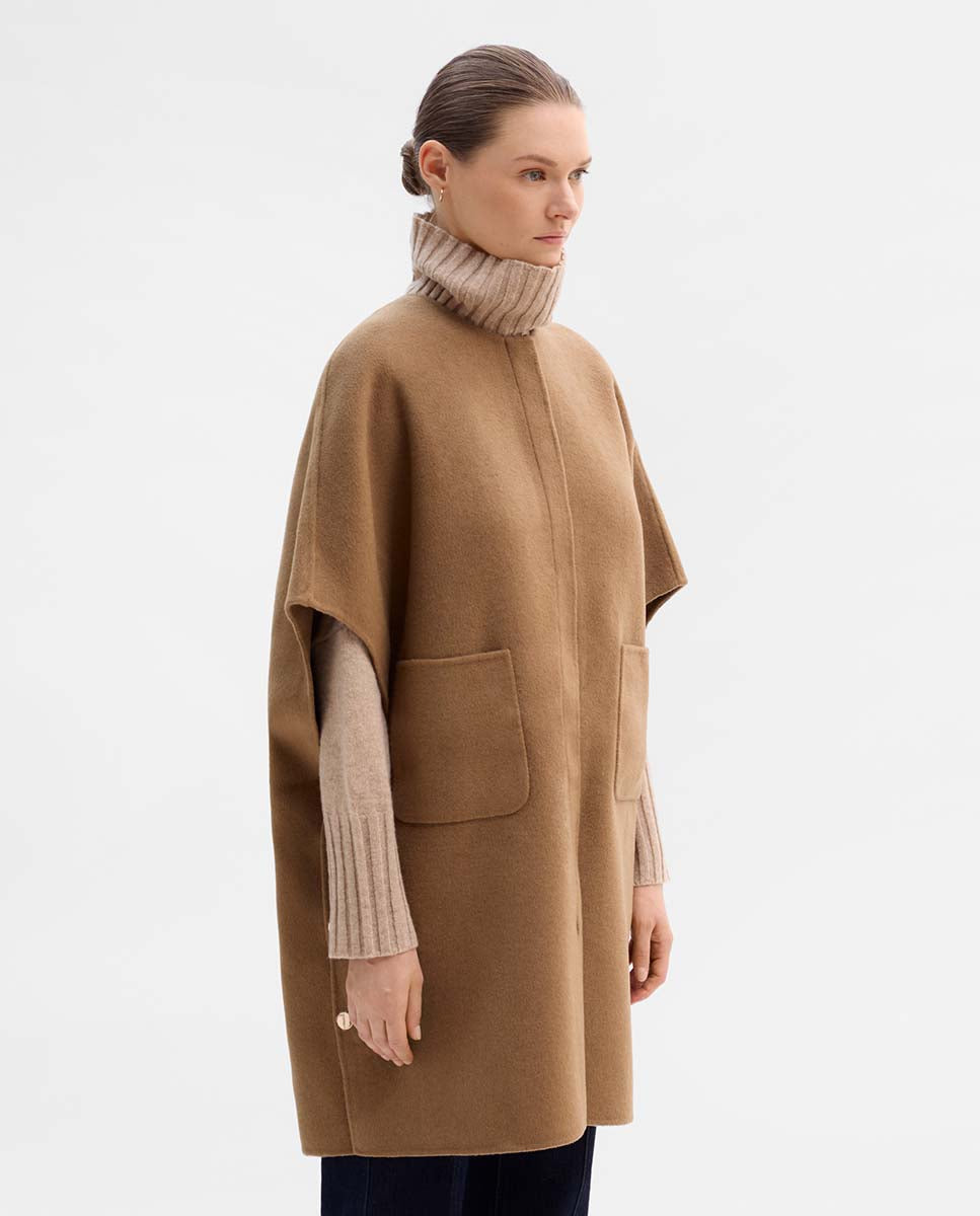 Cape technique à capuche