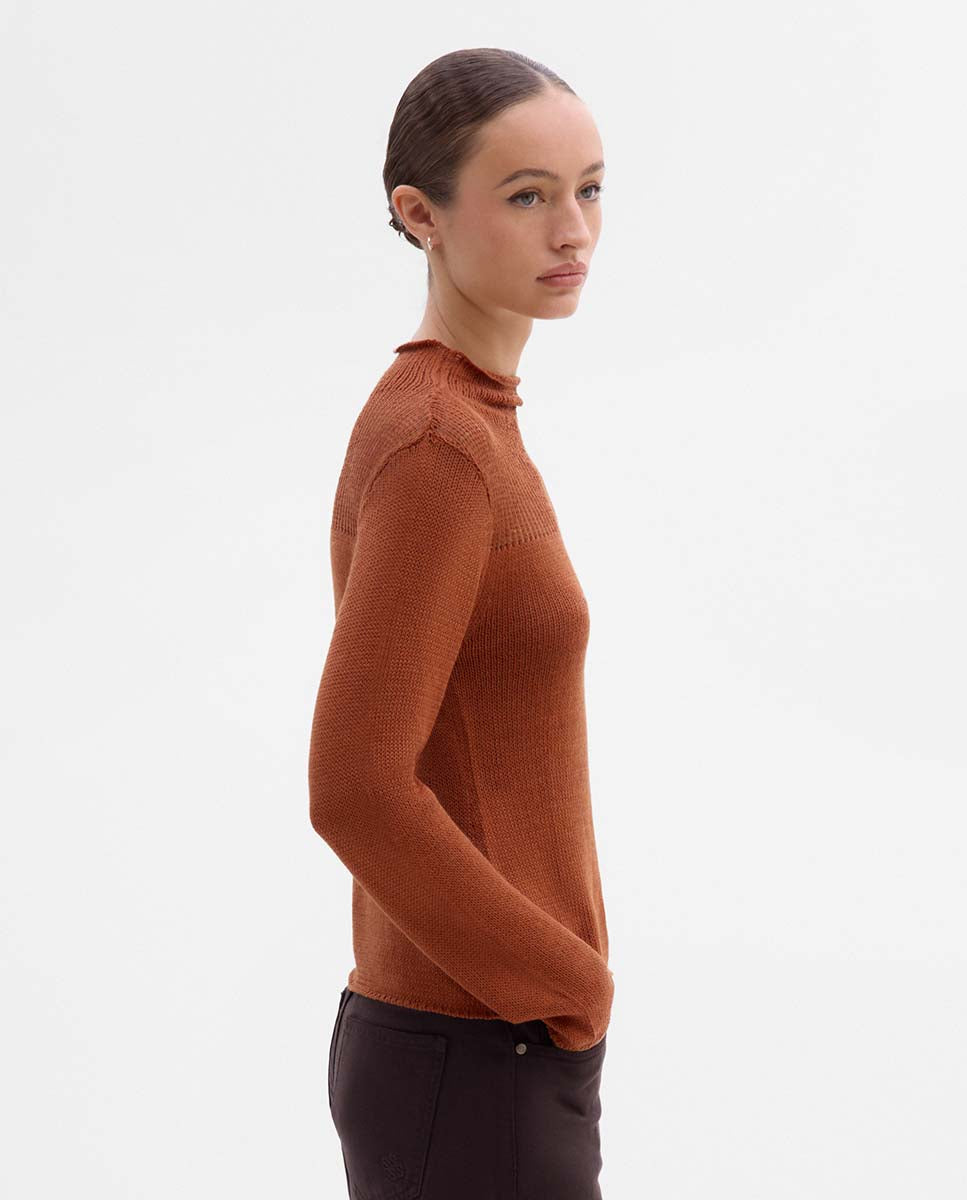 Pull détail non cousu