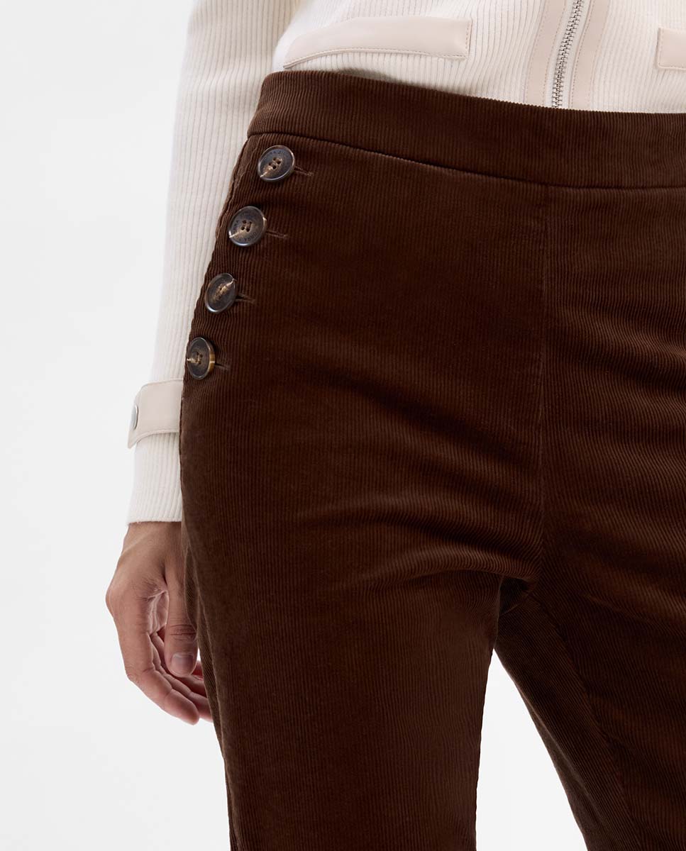 Pantalón pana acampanado