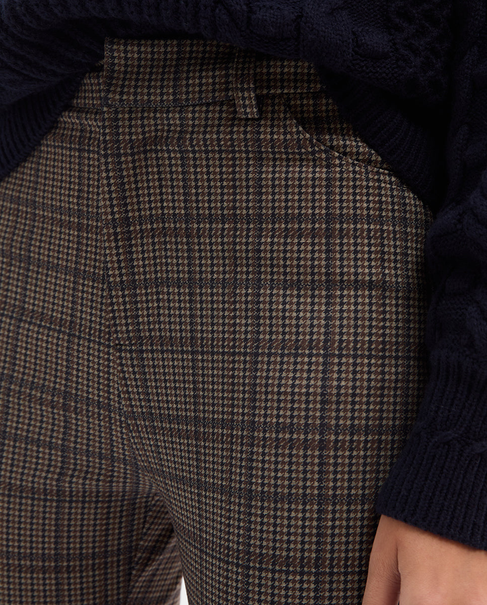 Elastic plaid pants