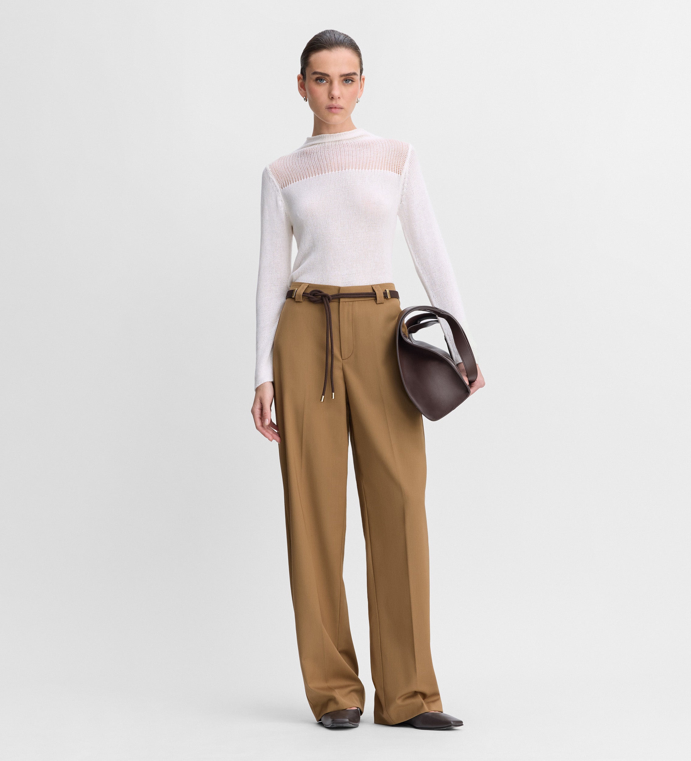 Pantalón ancho pinzas