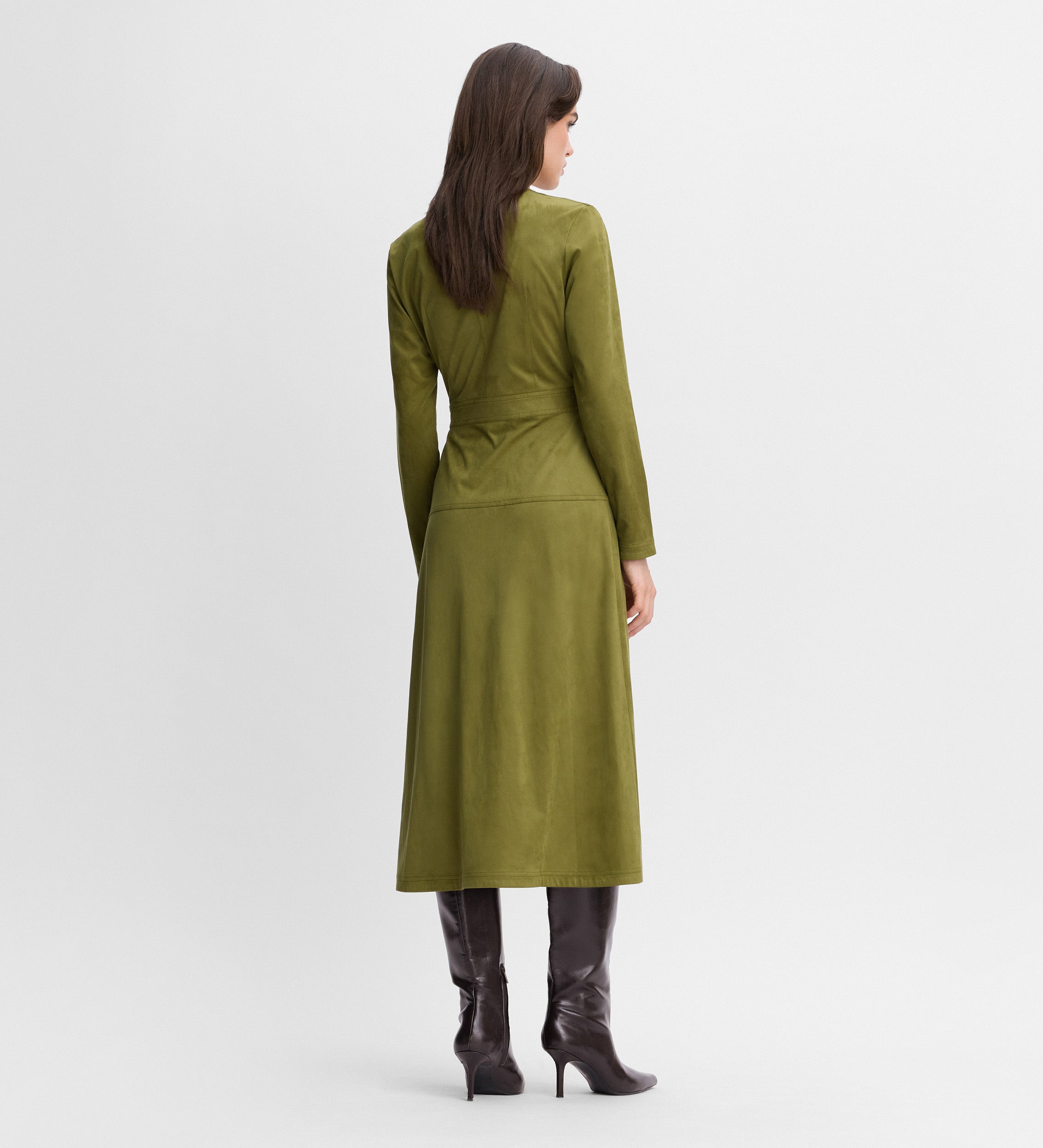 Robe en daim avec ceinture