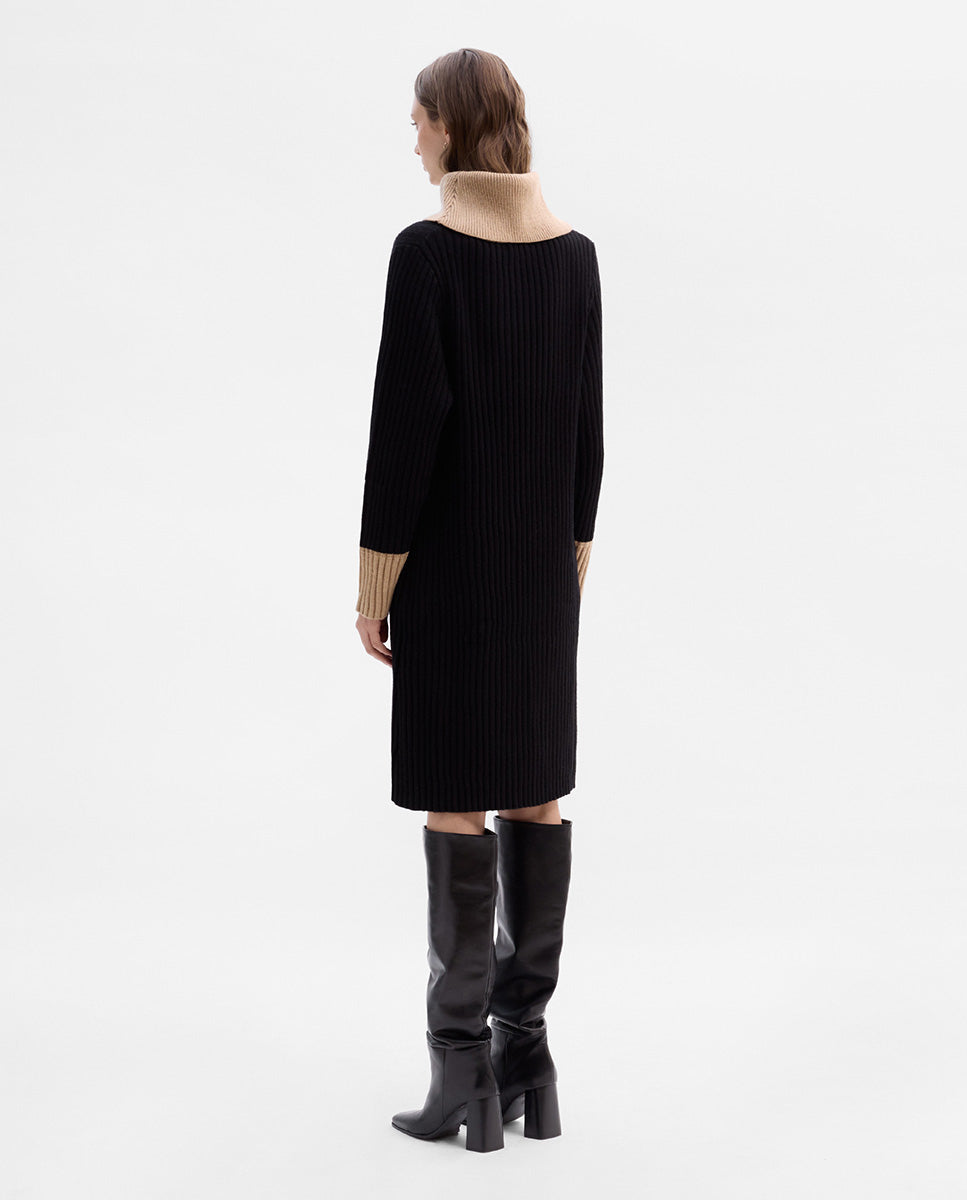 Ribbed knit dress