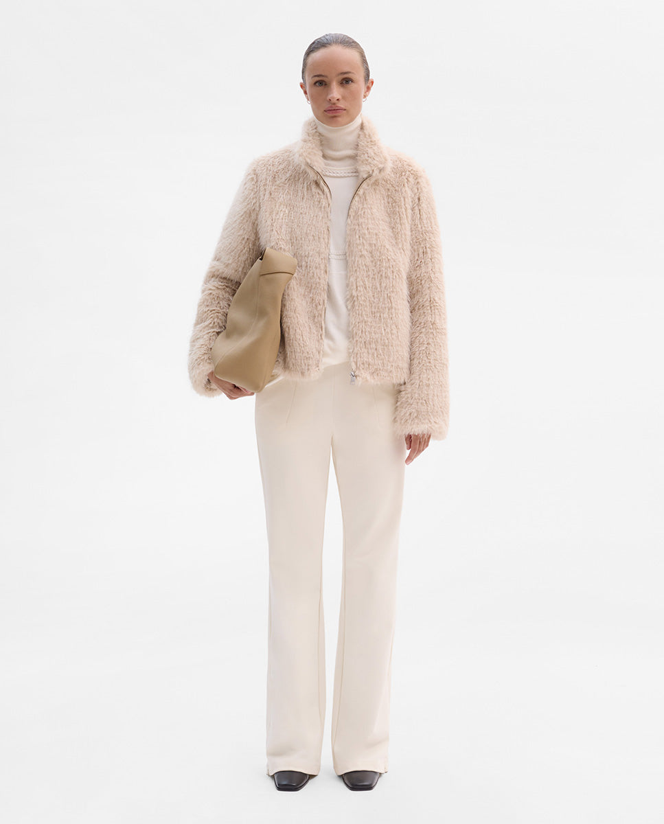 Veste courte en fourrure