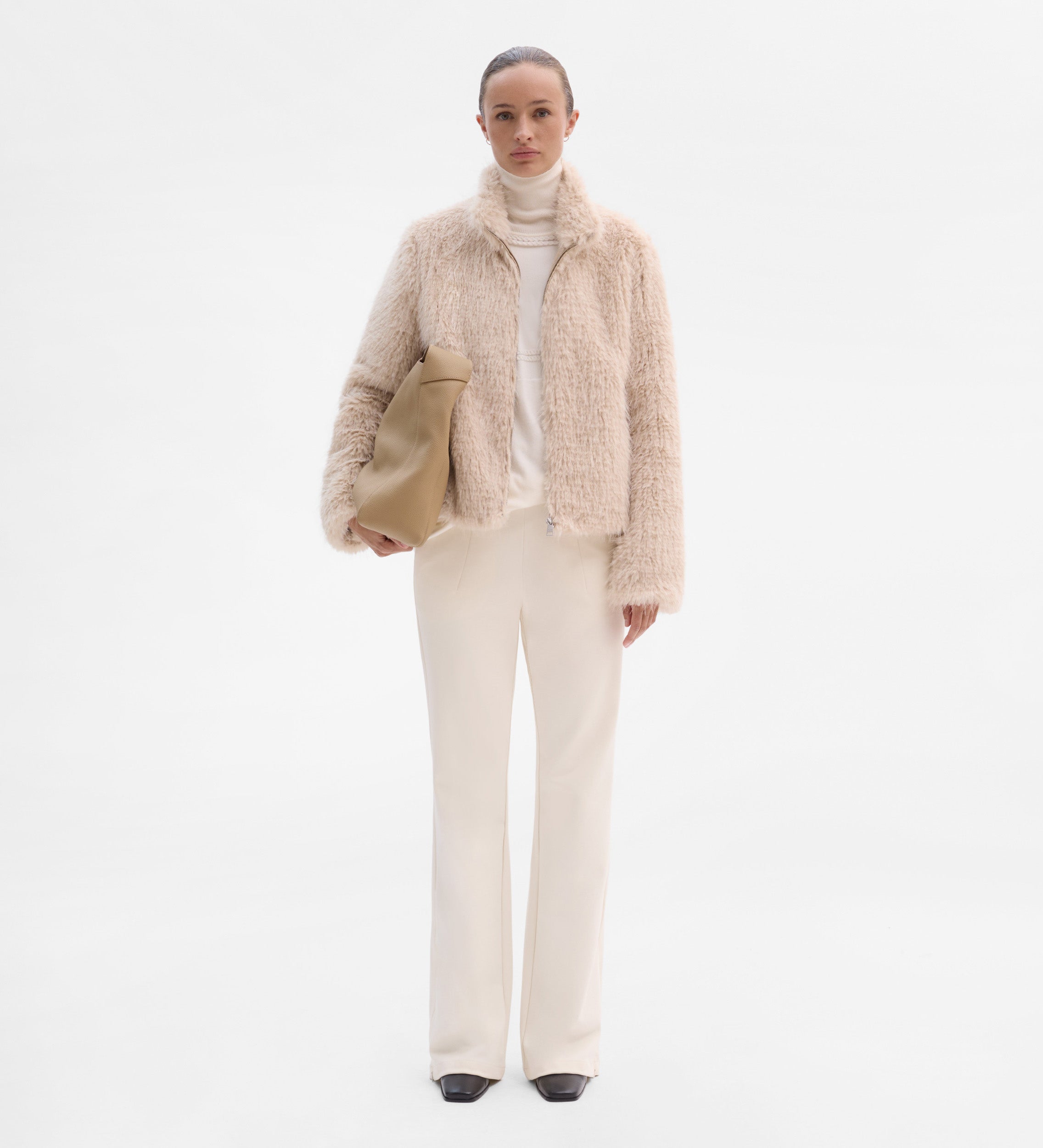 Chaqueta corta de pelo