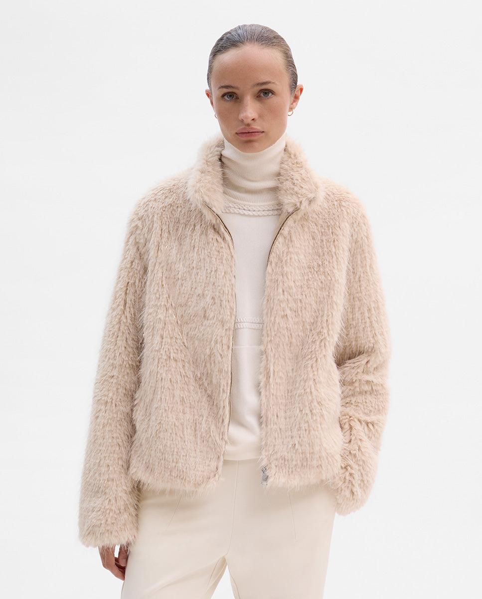 Veste courte en fourrure