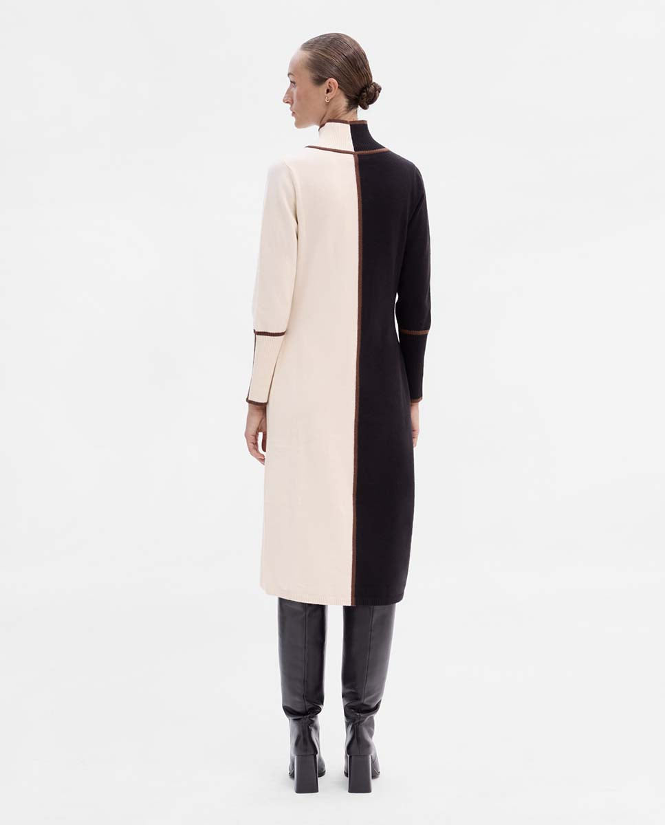 Two-tone knit dress