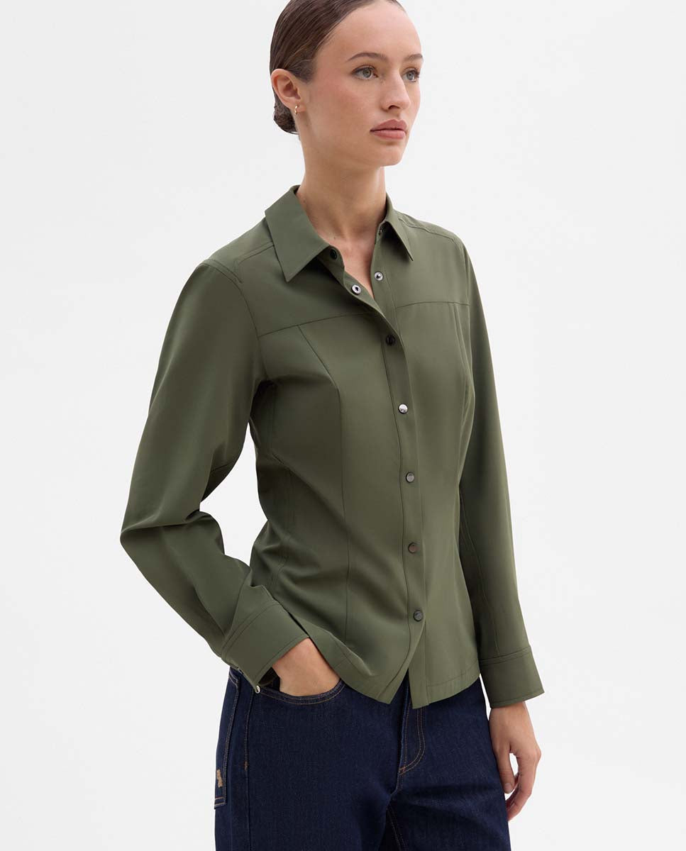Camisa elástica entallada