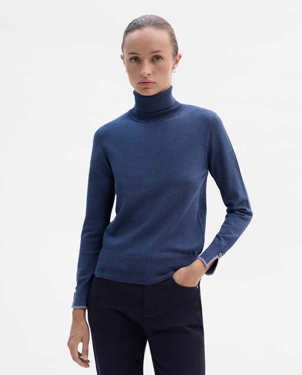 High neck sweater