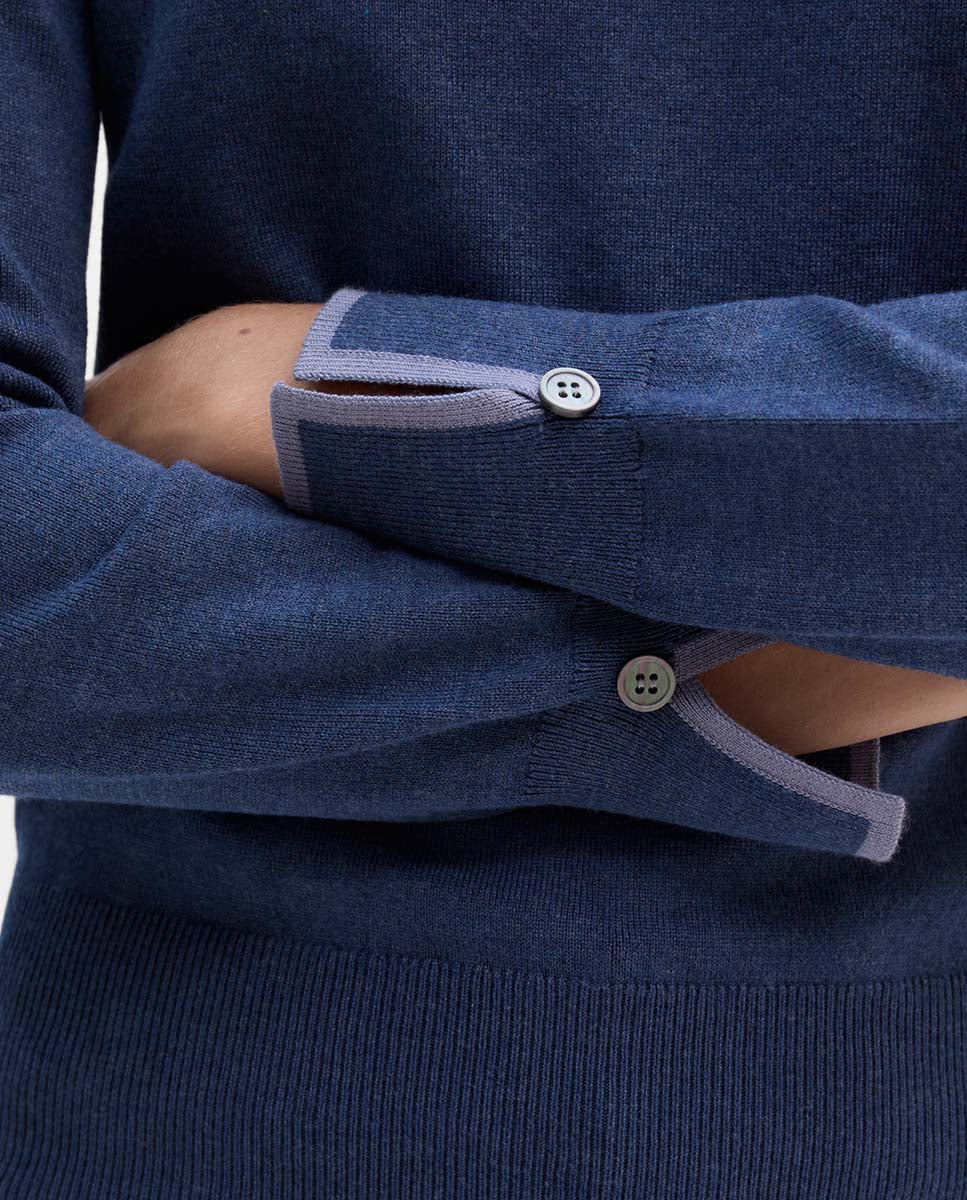 High neck sweater