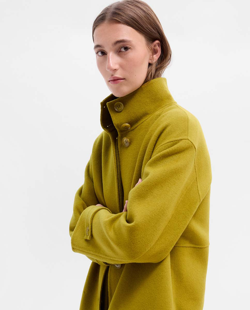 Lapel collar coat