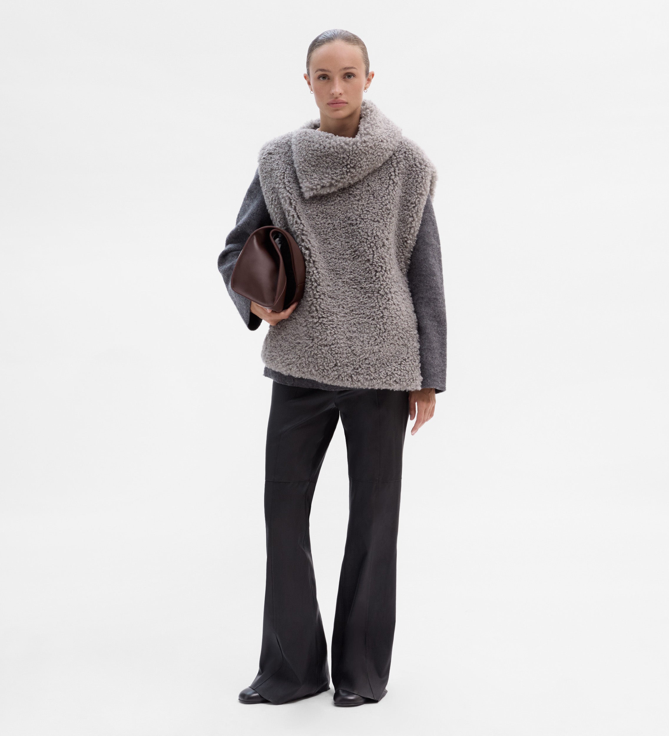 Chaleco corto efecto pelo