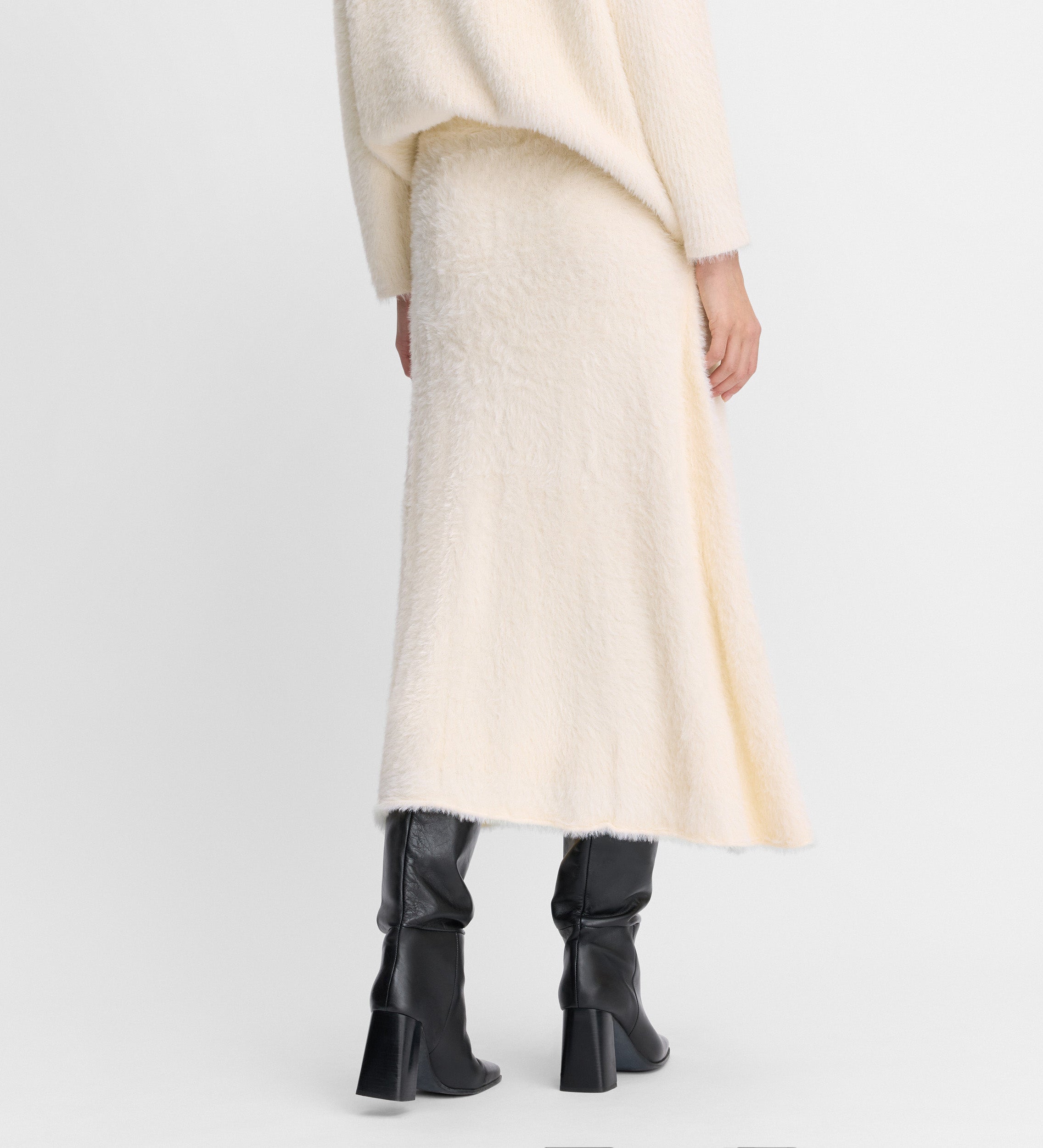 Faux fur effect skirt