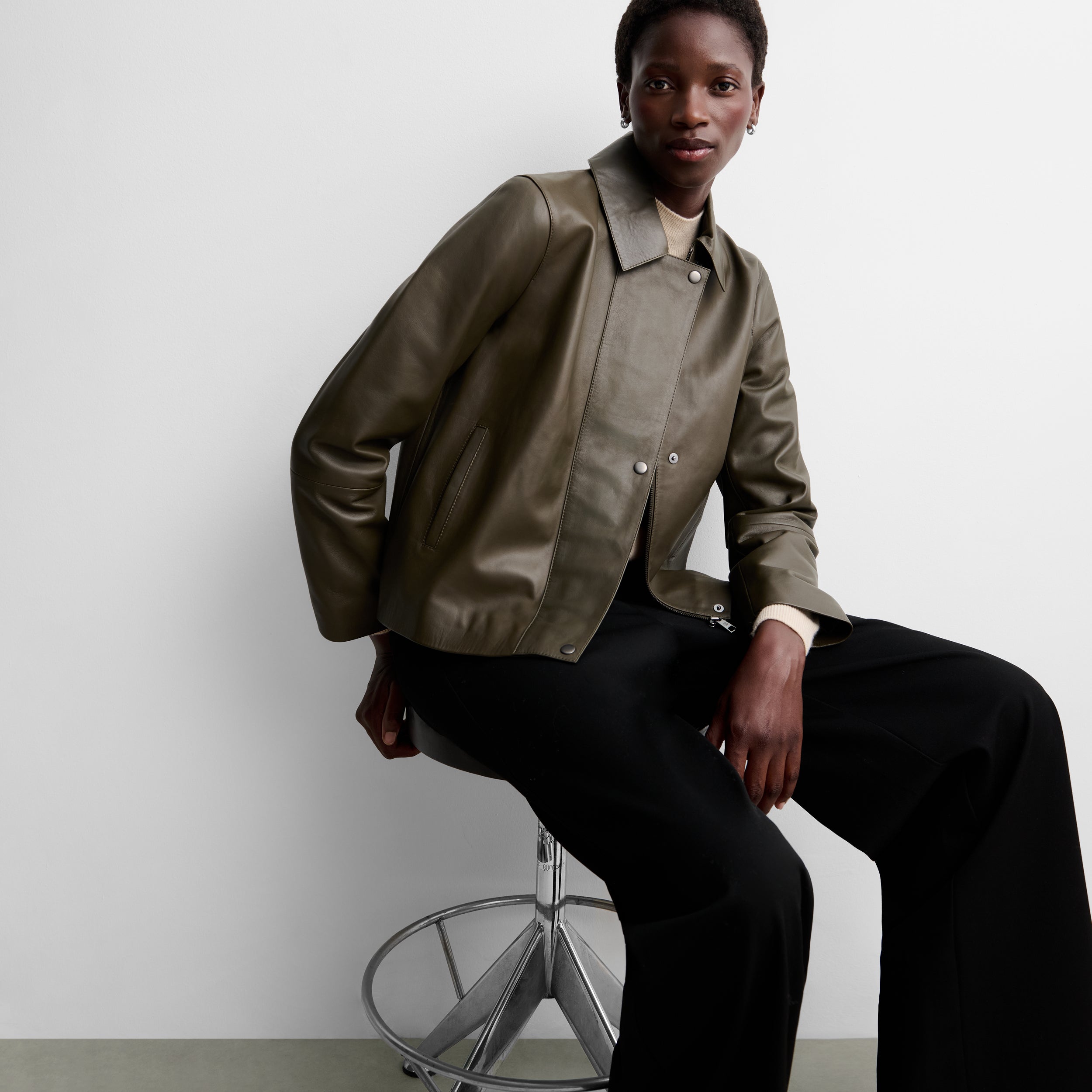 Short faux leather jacket