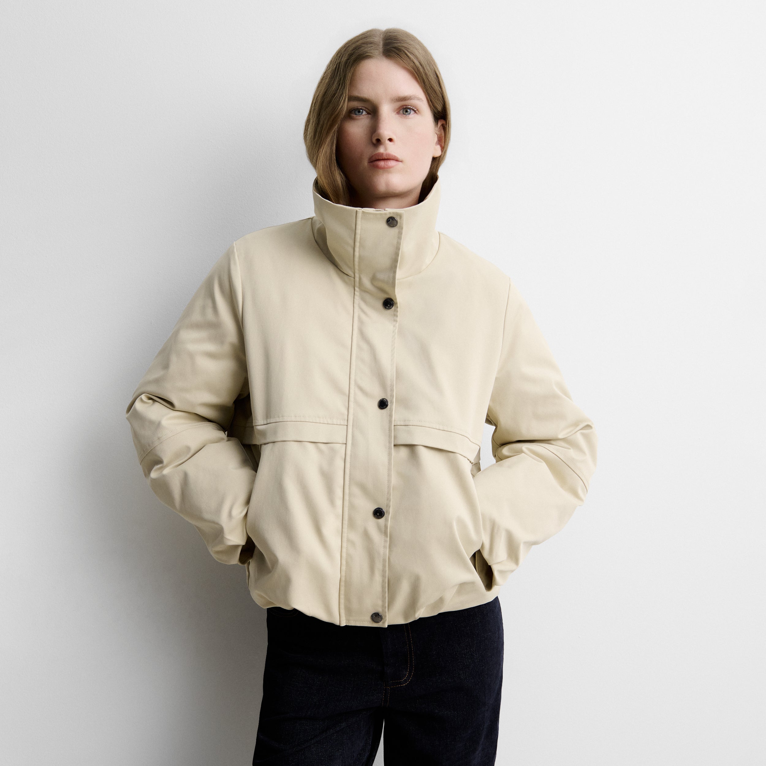 Parka courte à col en fourrure
