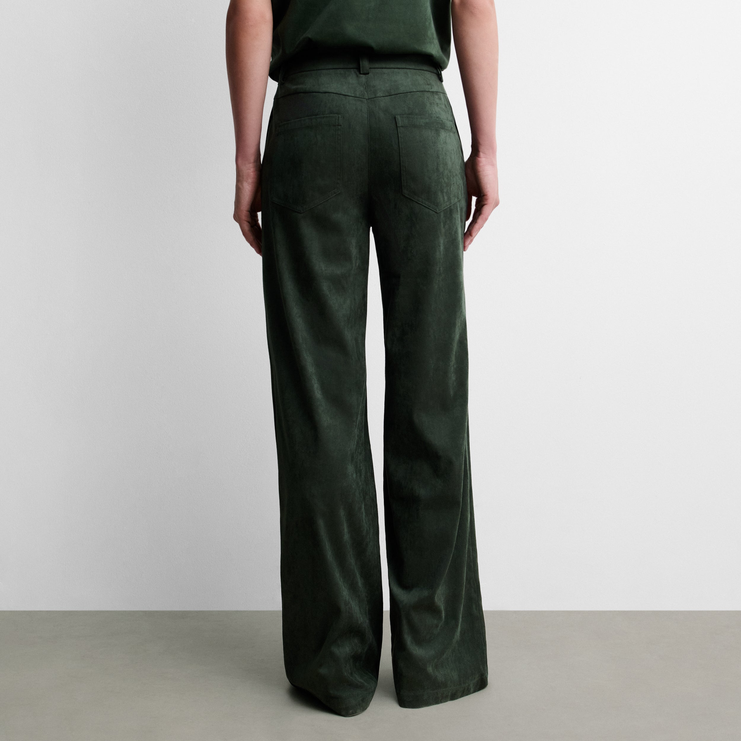 Pantalón recto antelina