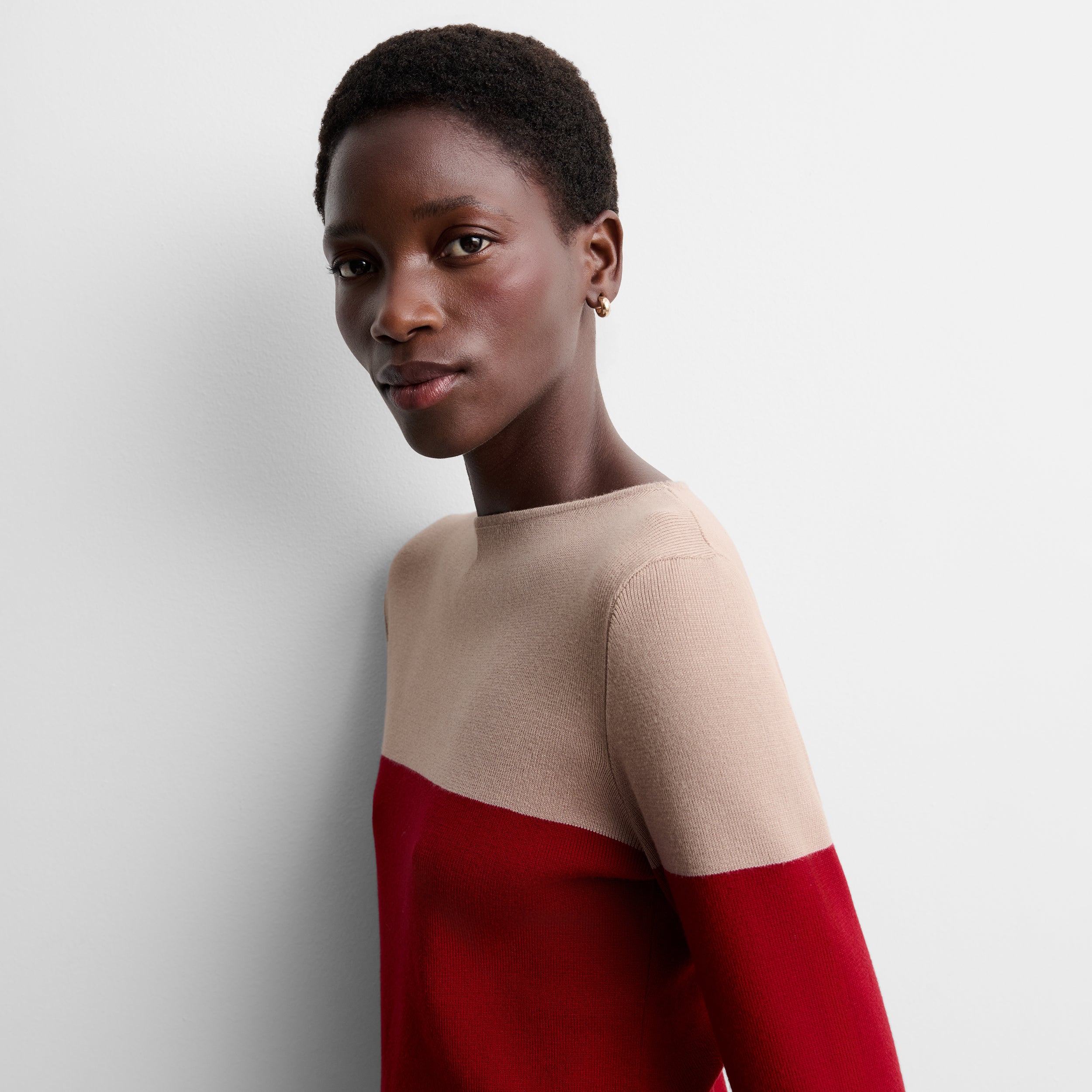 Two-tone knit sweater