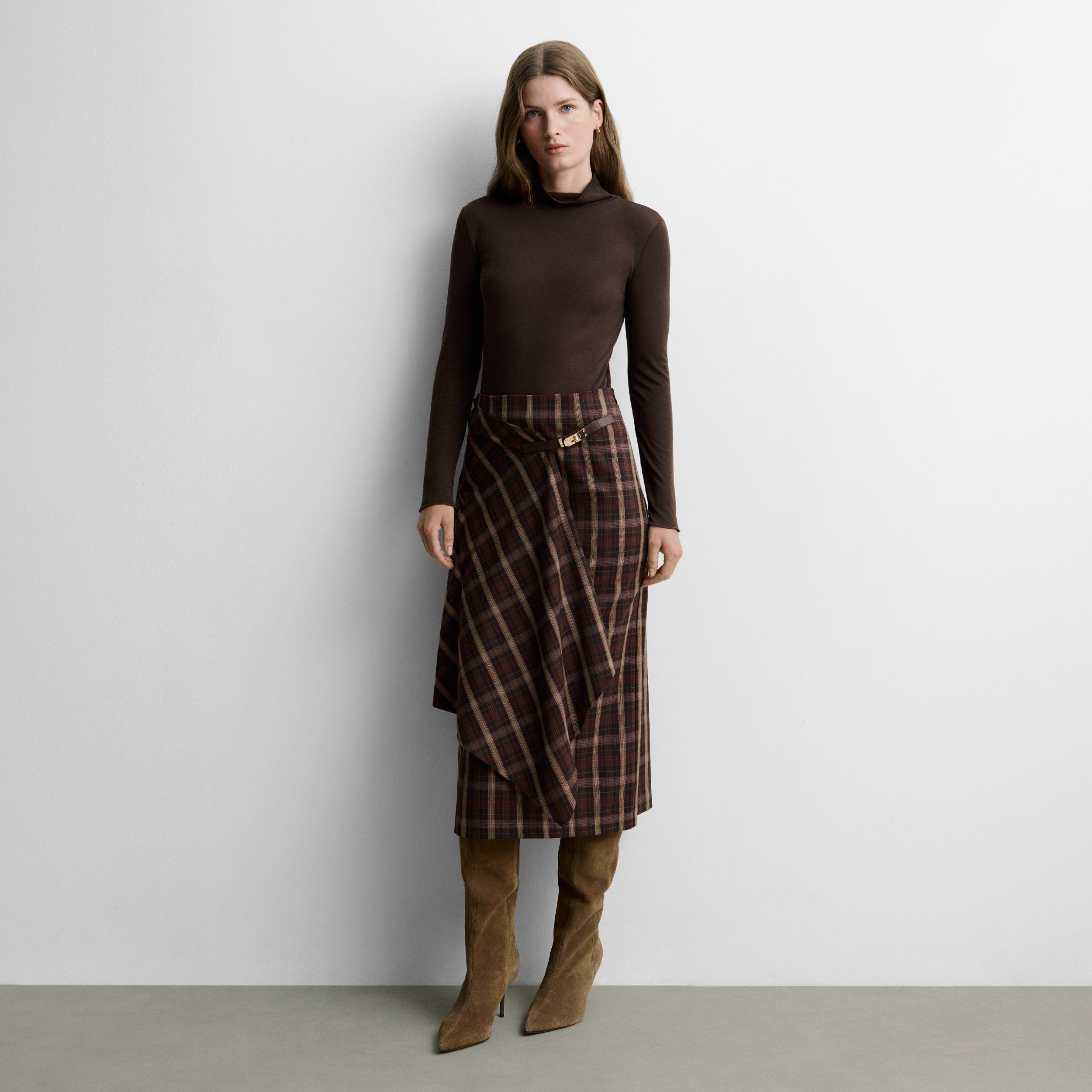 Checked skirt with metal hardware