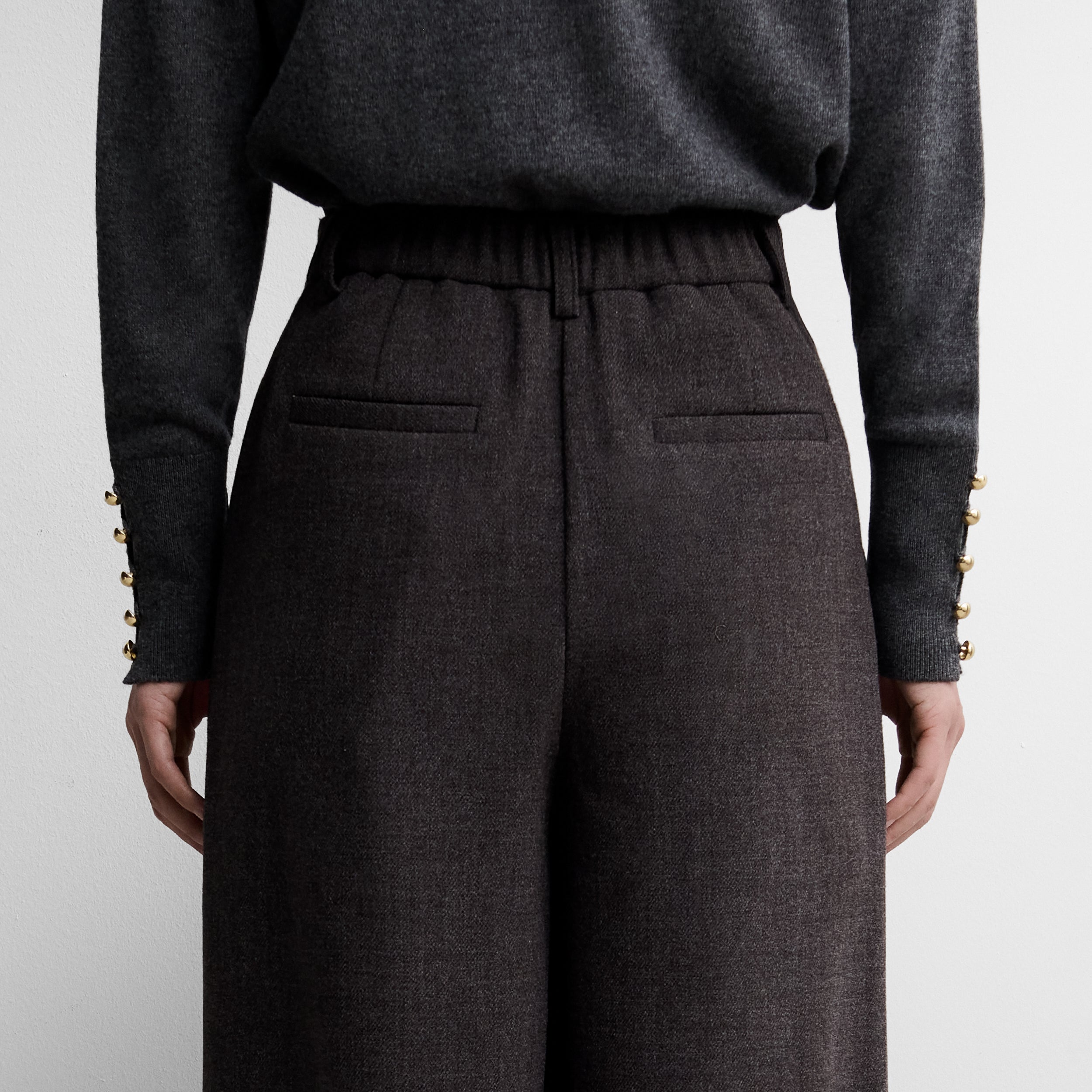Pantalón ancho pinzas