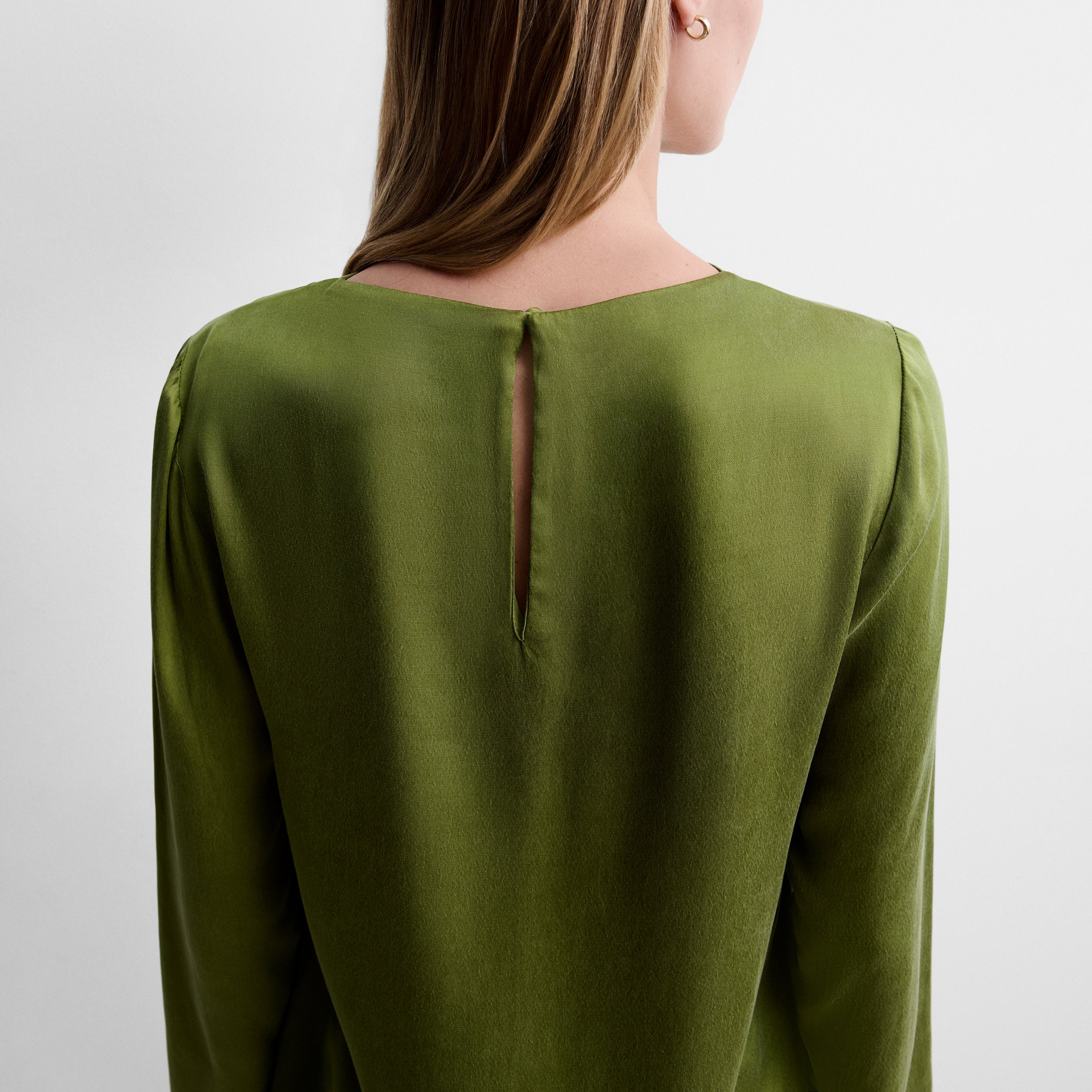 Blusa fluida satinada