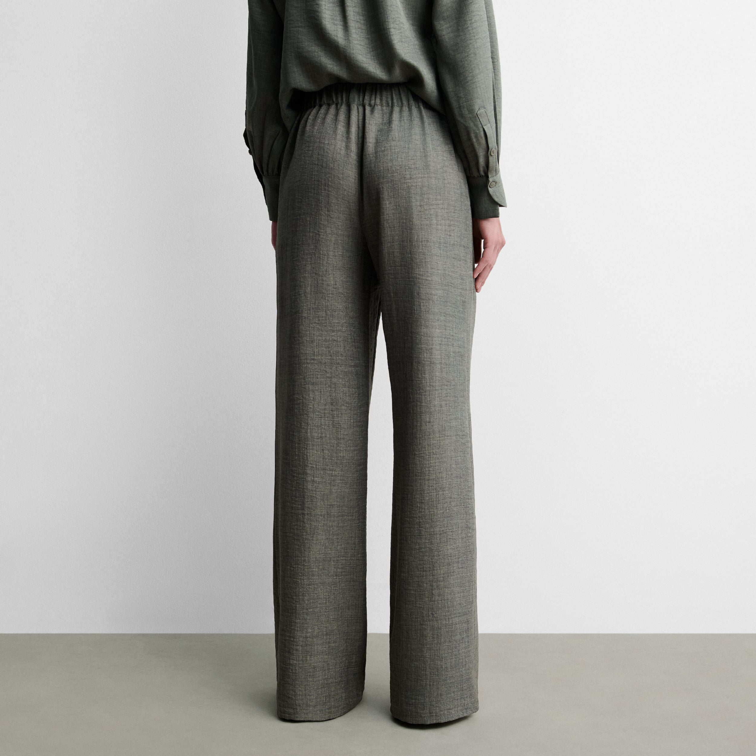 Pantalón ancho fluido
