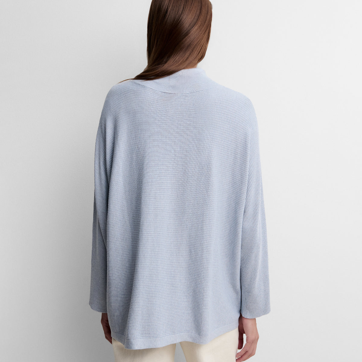 Jersey oversize cuello alto