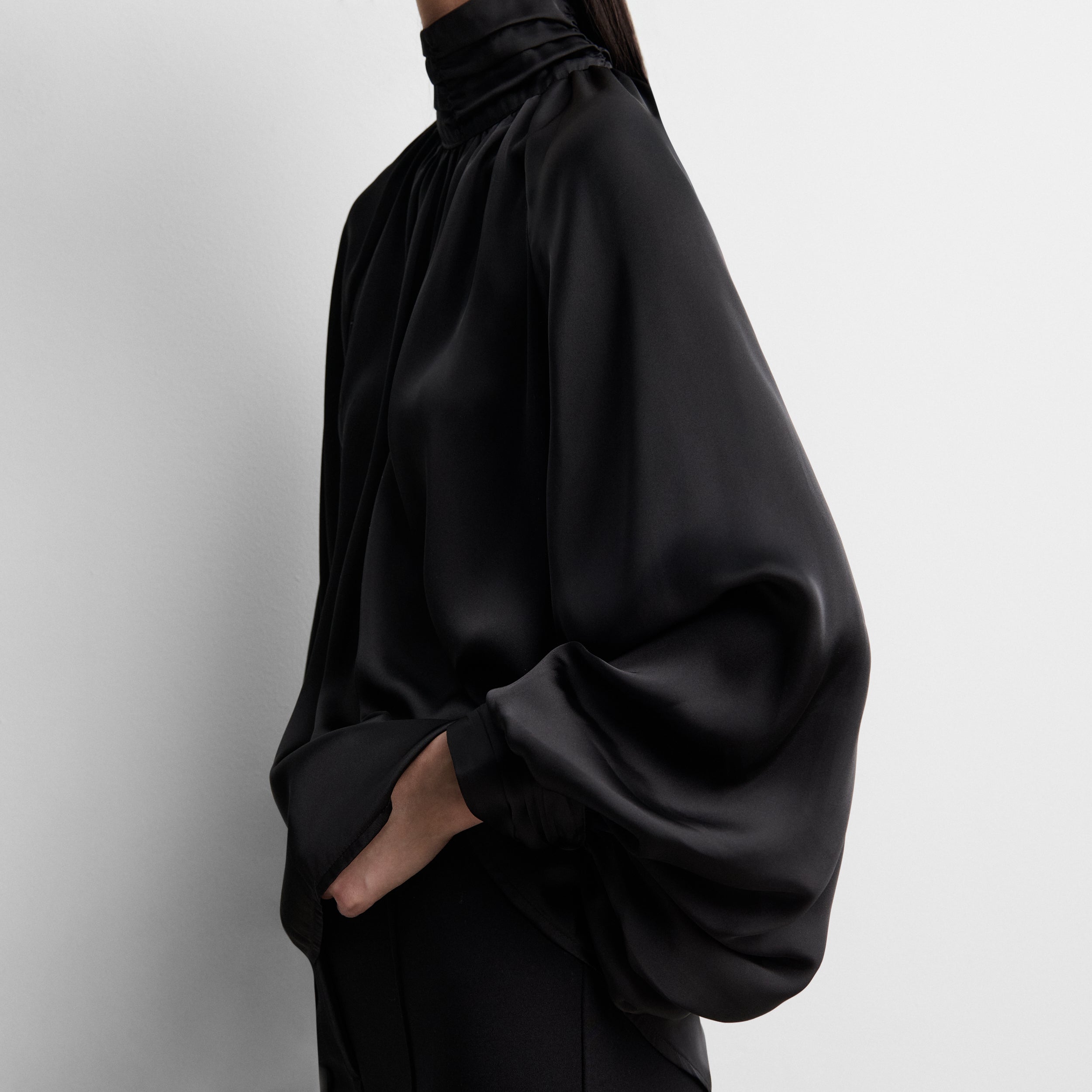 Blusa fluida satinada