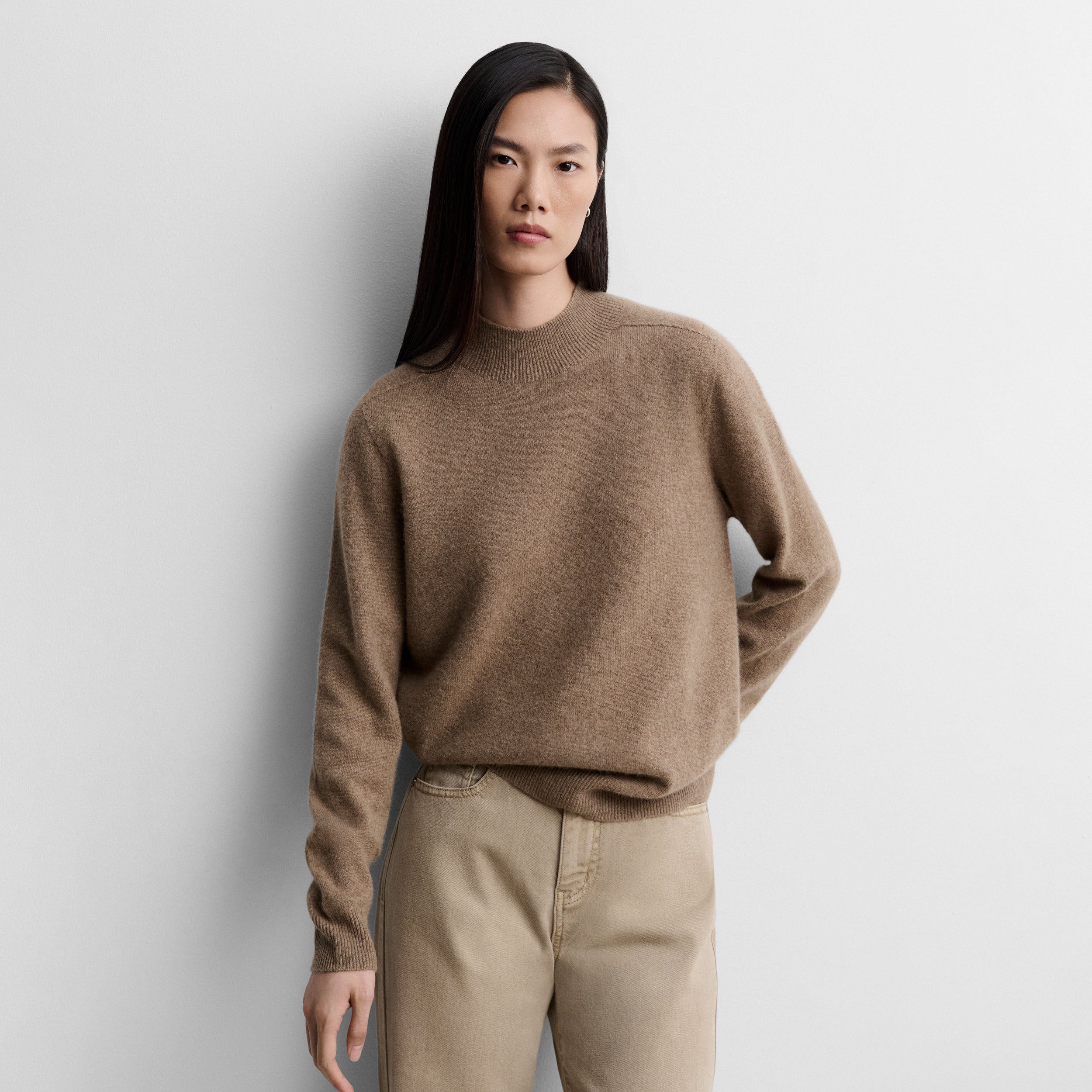 Cashmere knit sweater