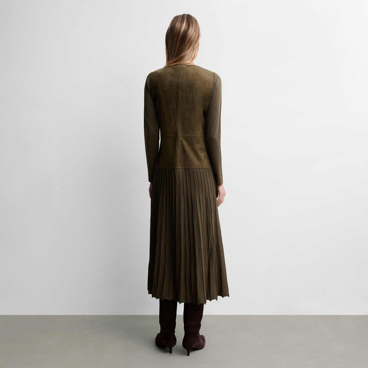 Vestido bimateria plisado