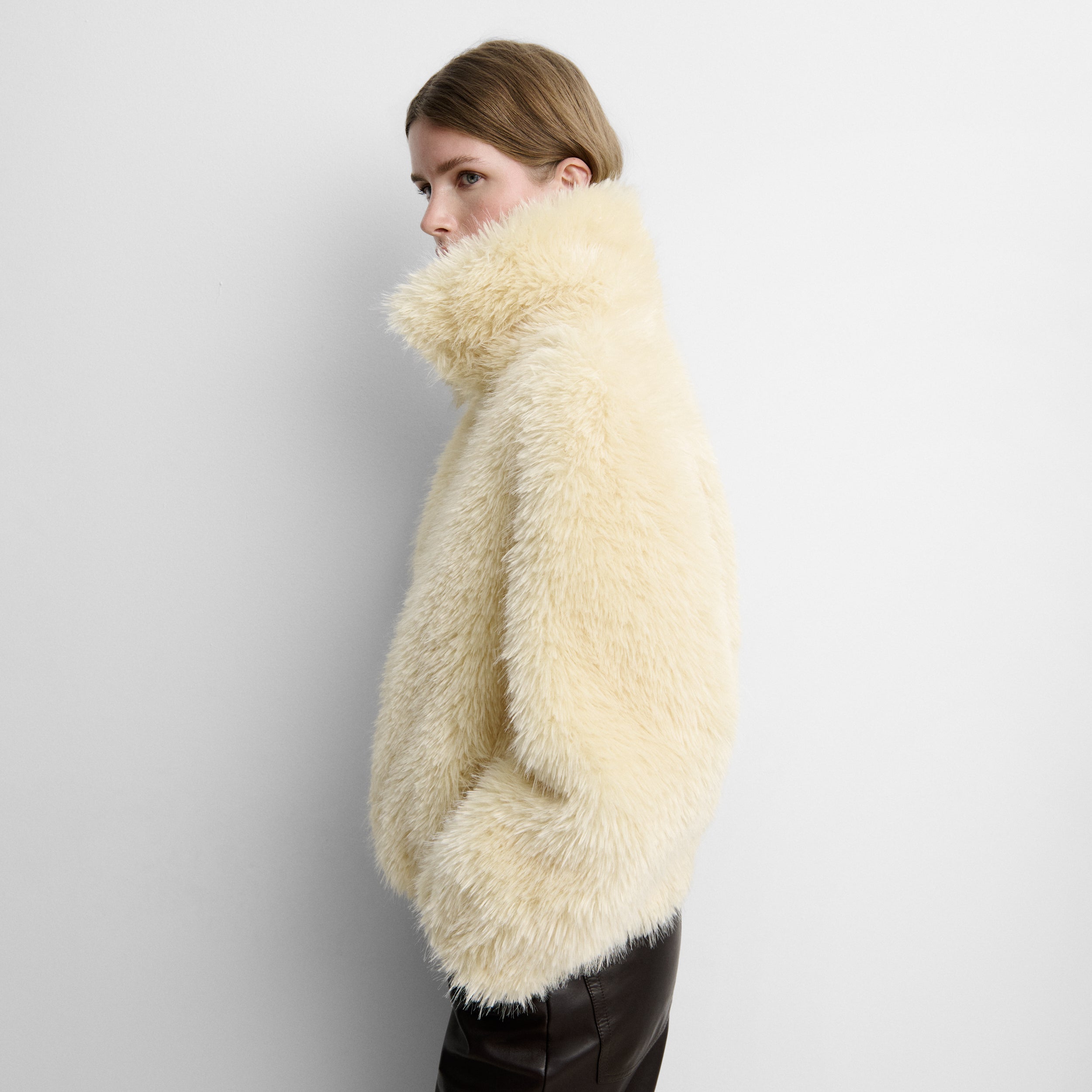 Short faux-fur jacket