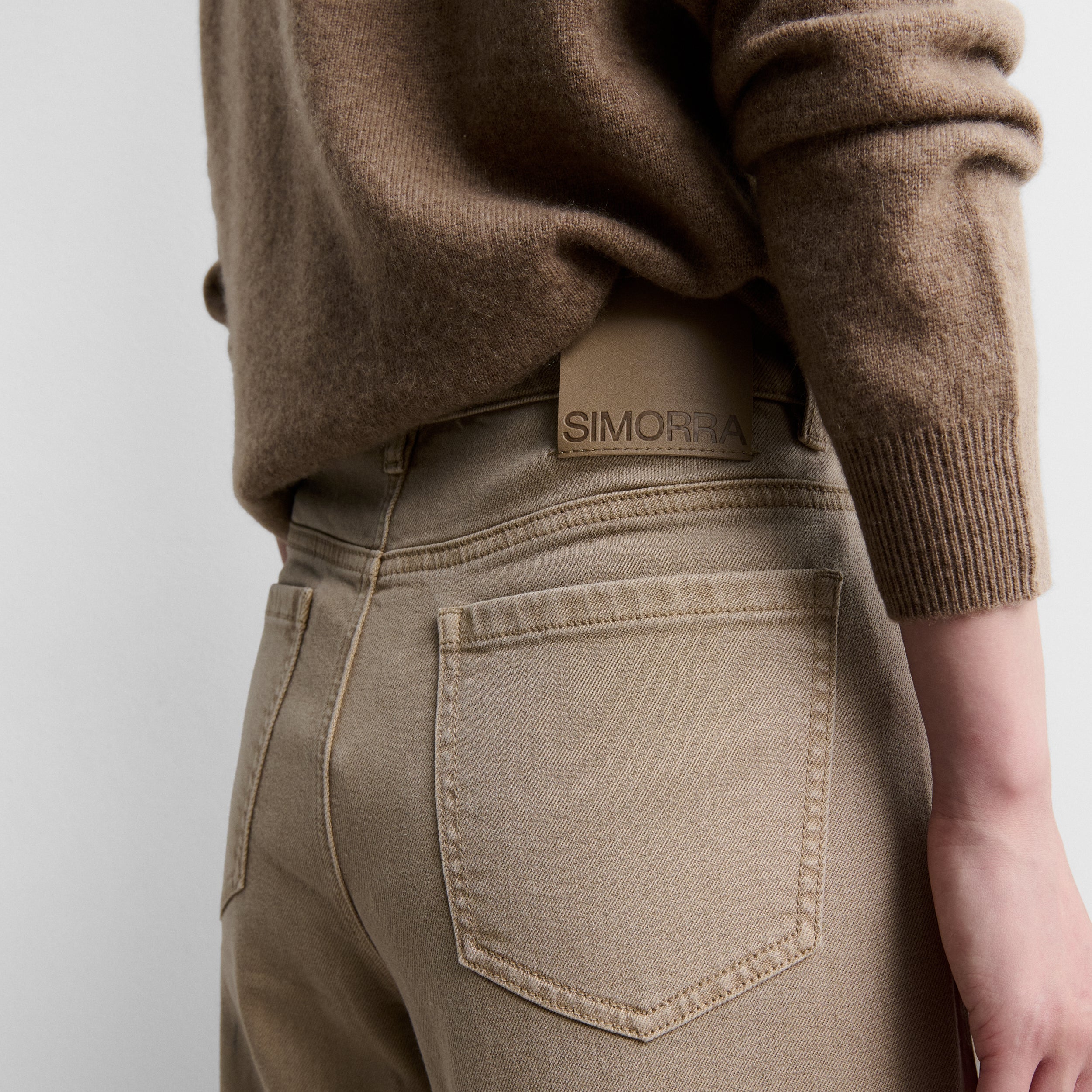 Pantalón vaquero ancho