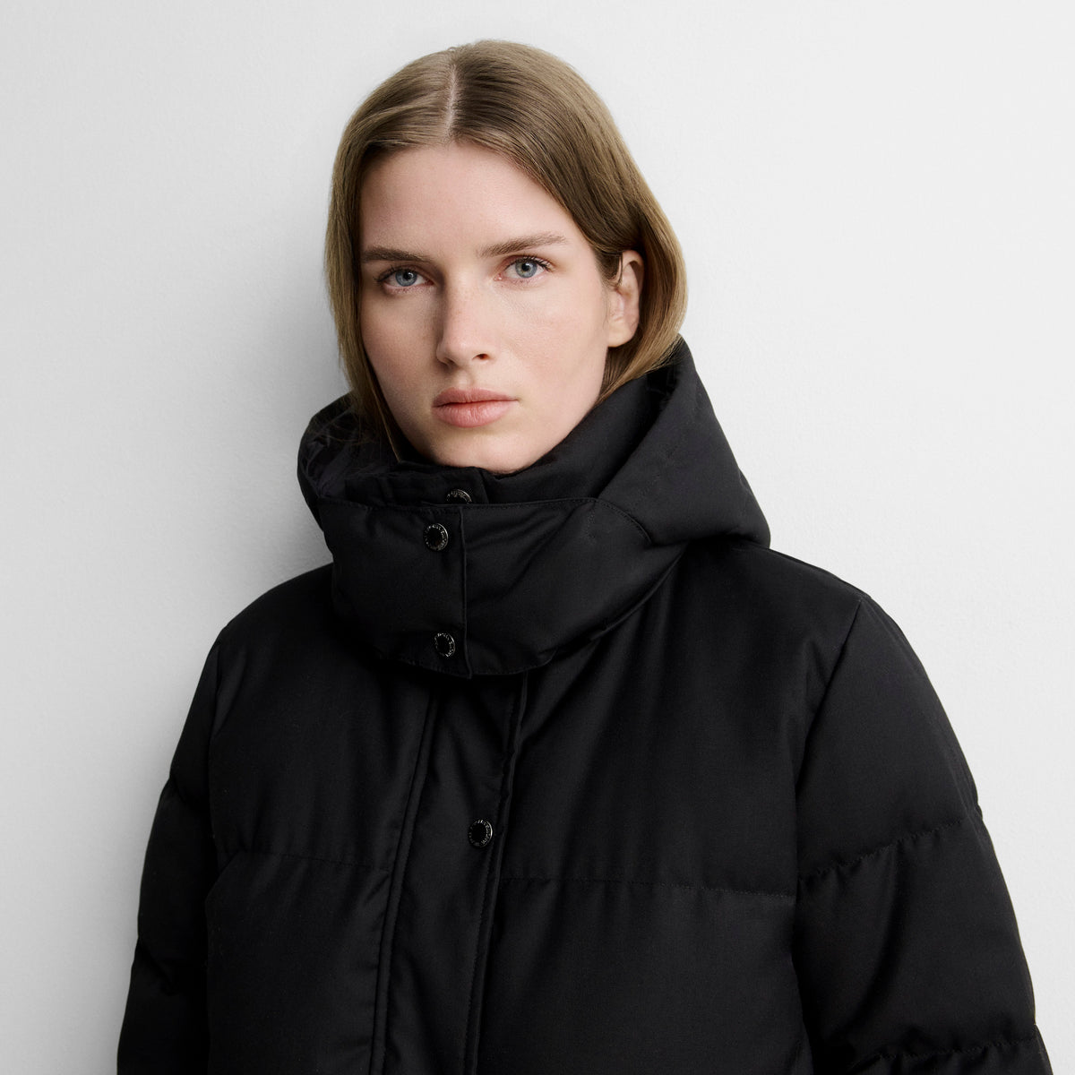 Short quilted puffer jacket