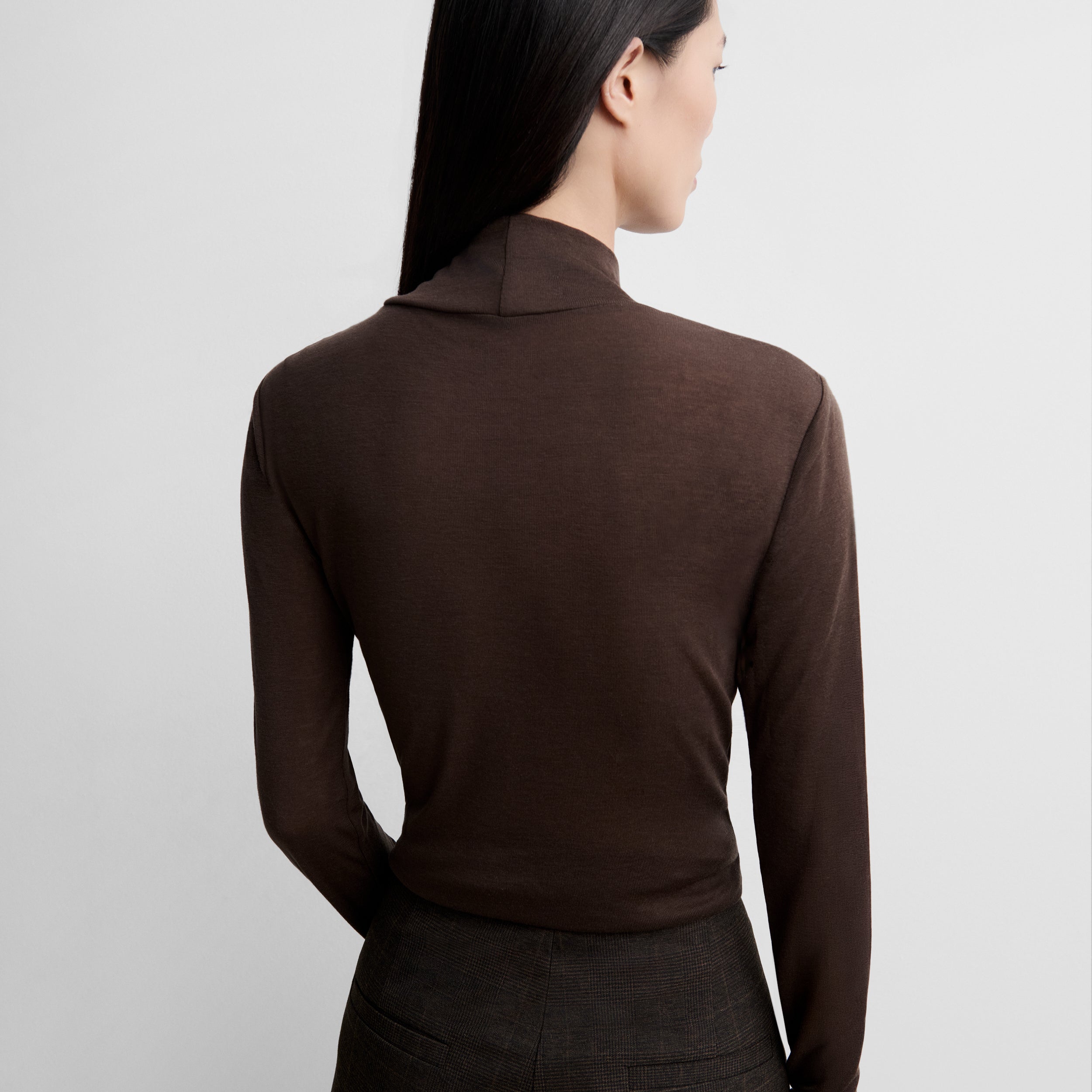 High-neck t-shirt