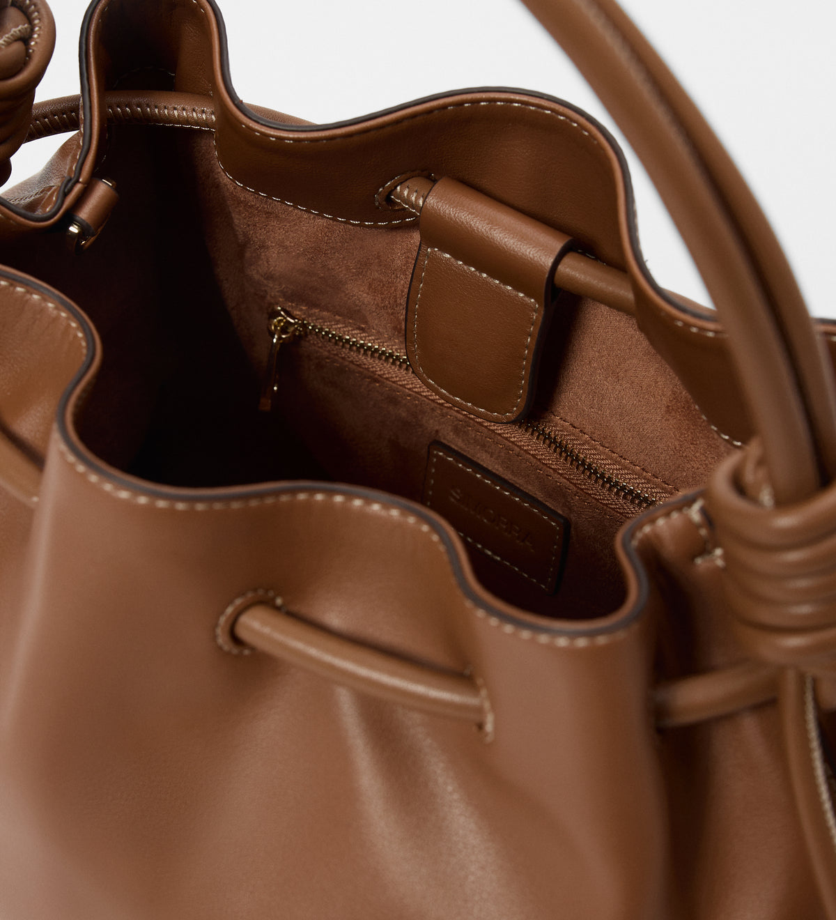 Sac bonbonnière en cuir nappa
