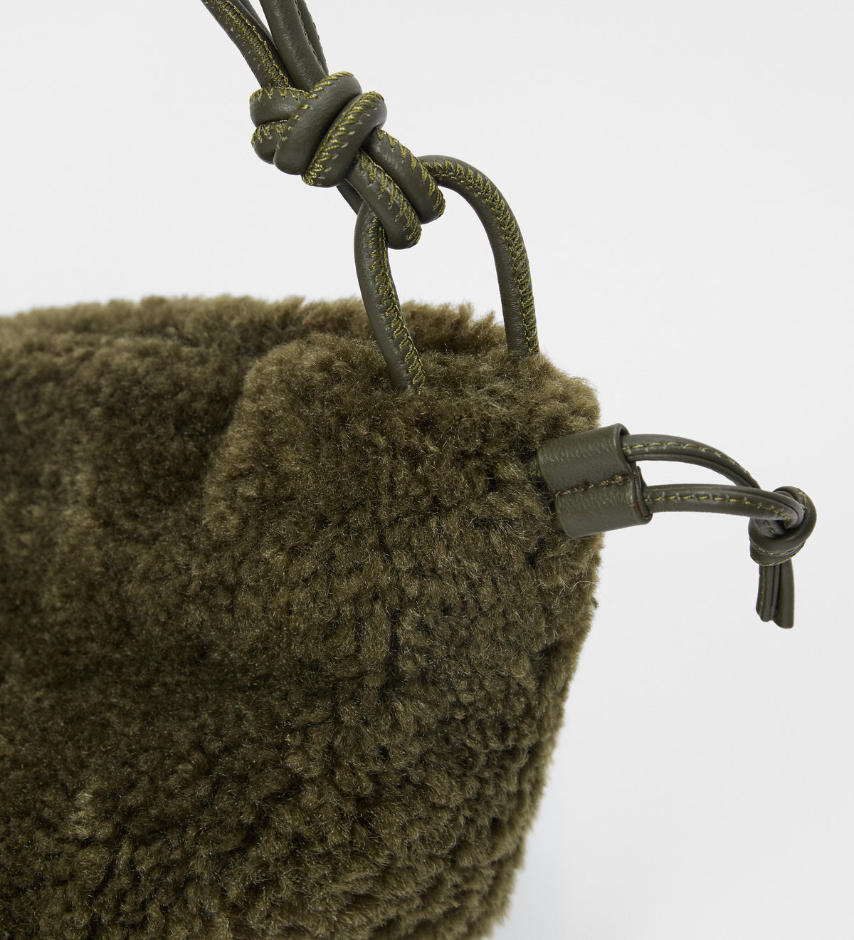 Bolso bombonera ecopelo
