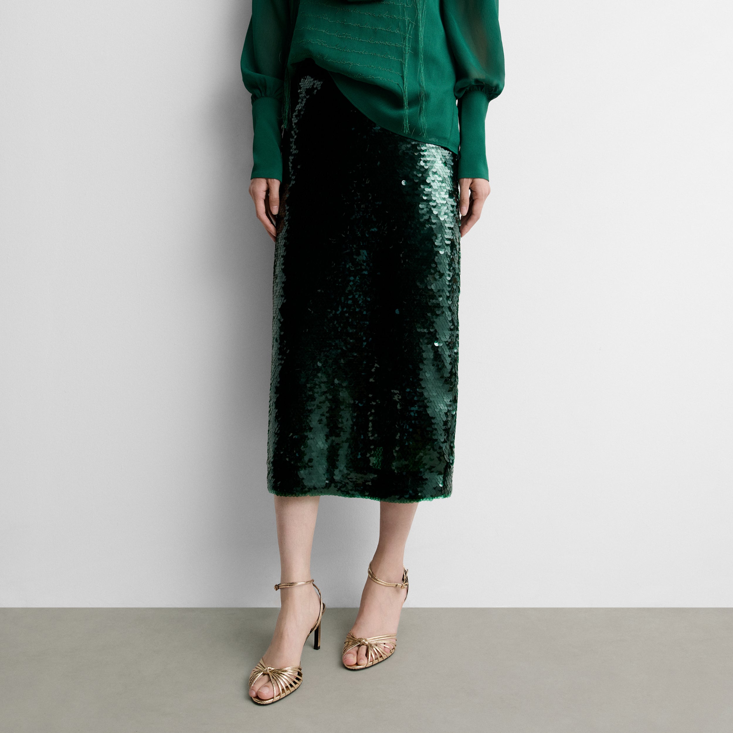 Sequined pencil skirt