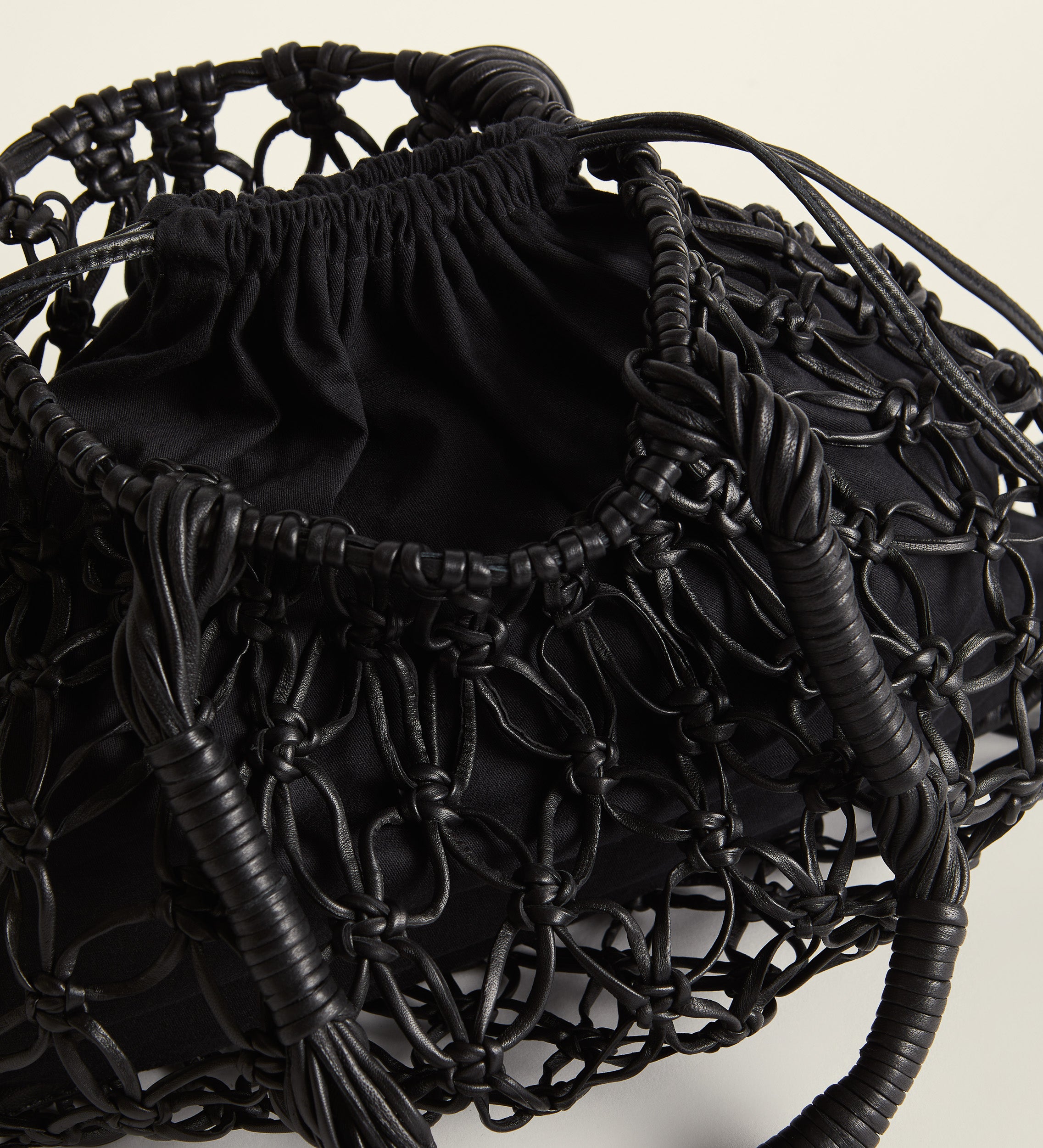Sac en cuir tressé