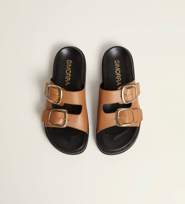 Flat leather sandal
