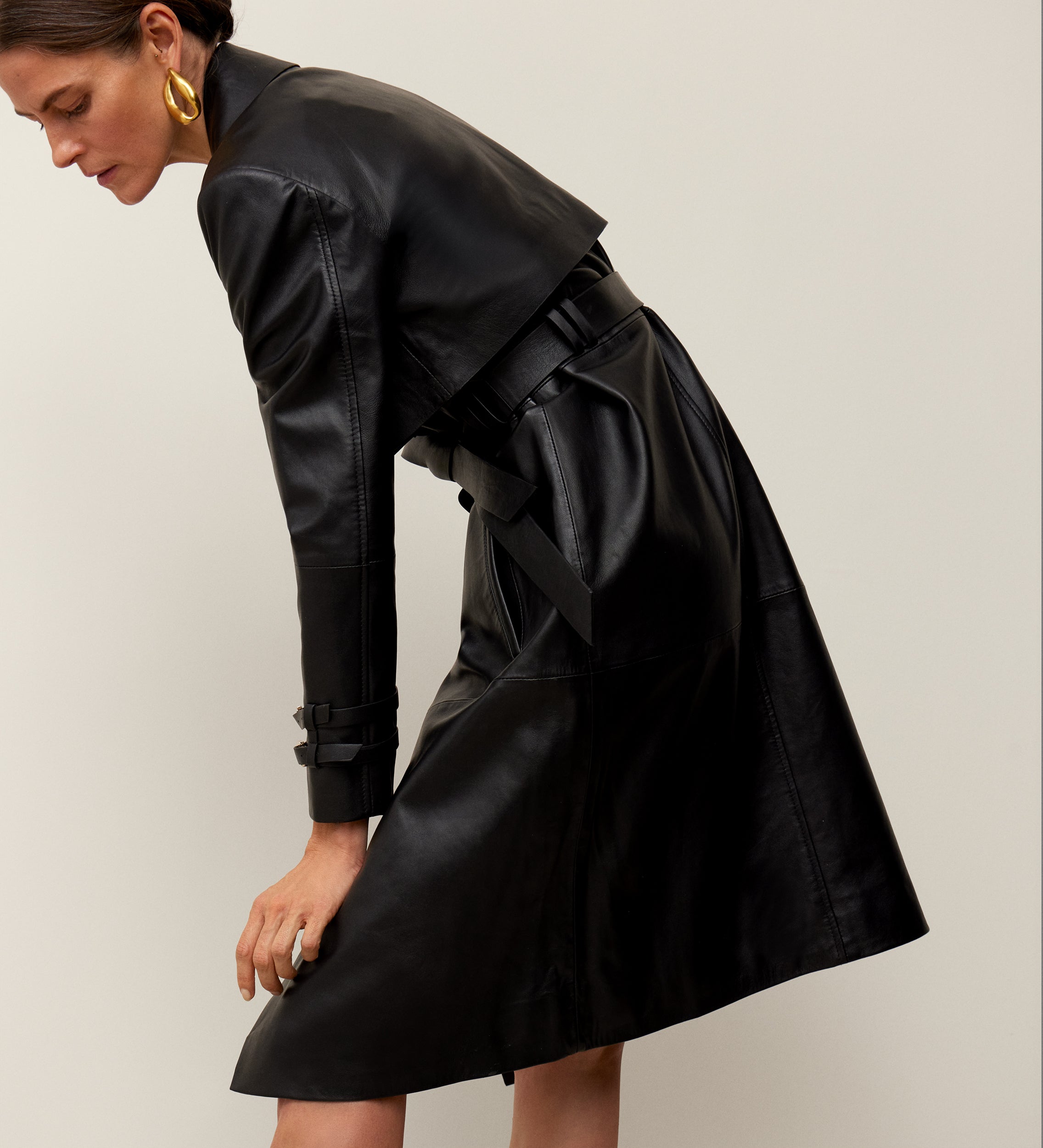 Nappa trench coat with buckles