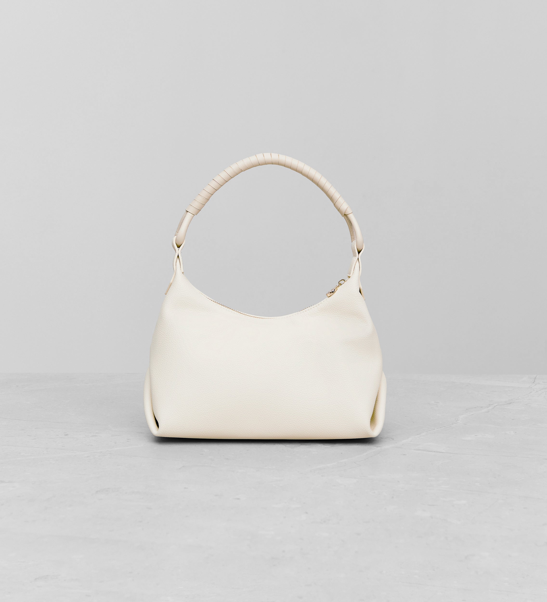 Leather shoulder bag