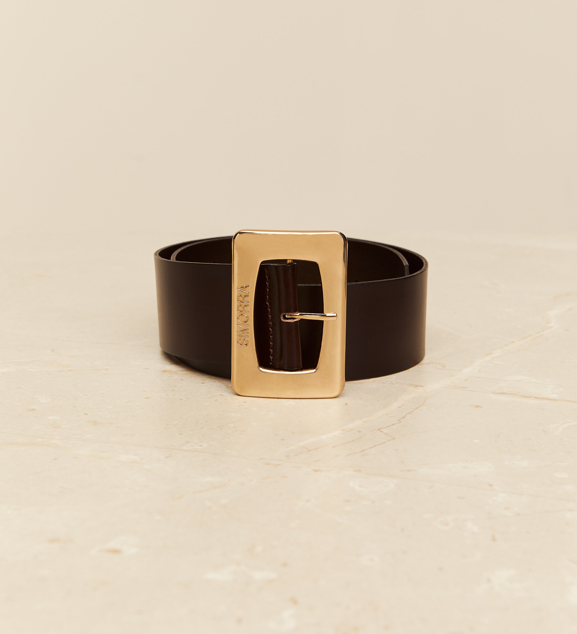Square buckle leather belt