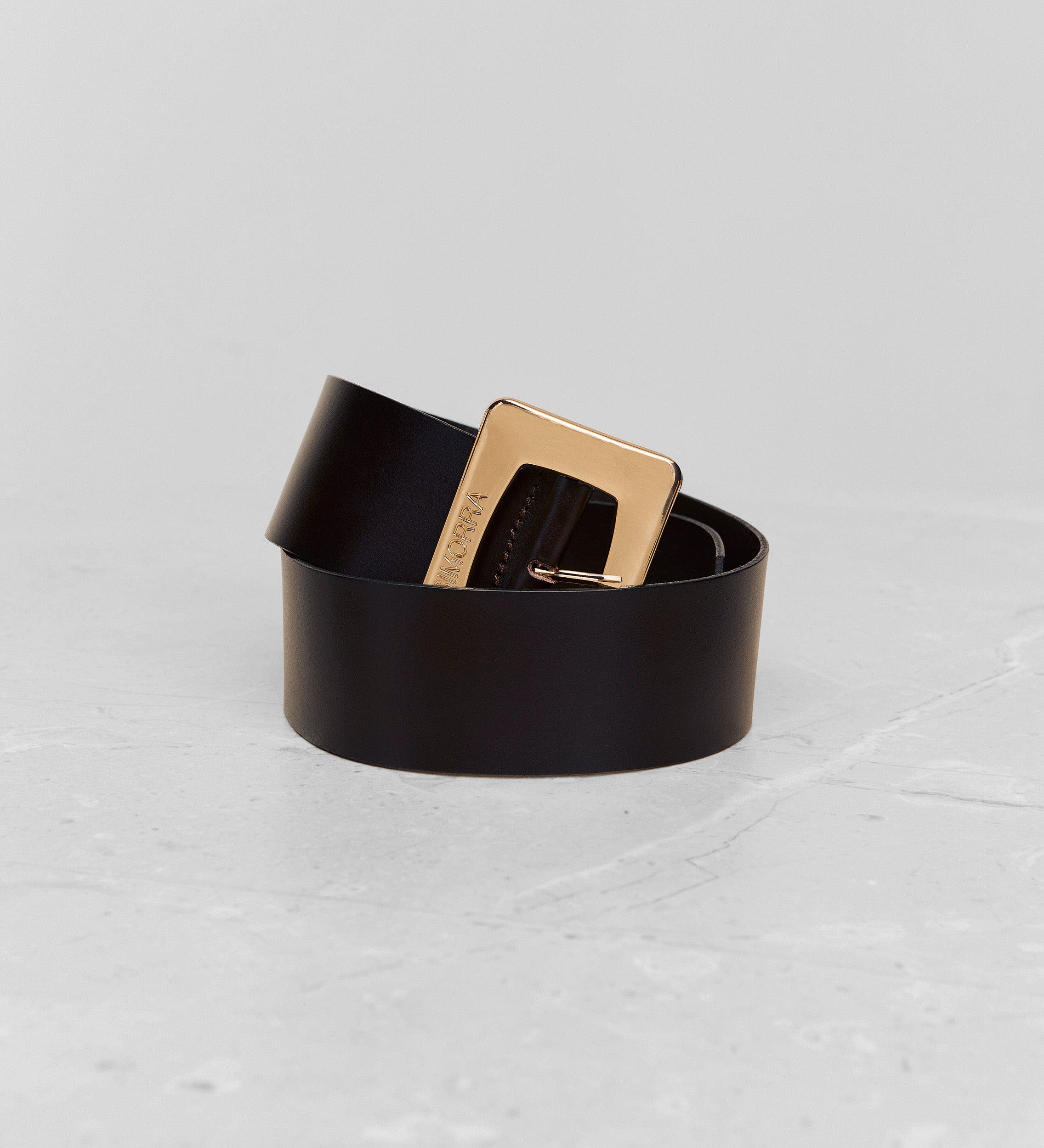 Square buckle leather belt